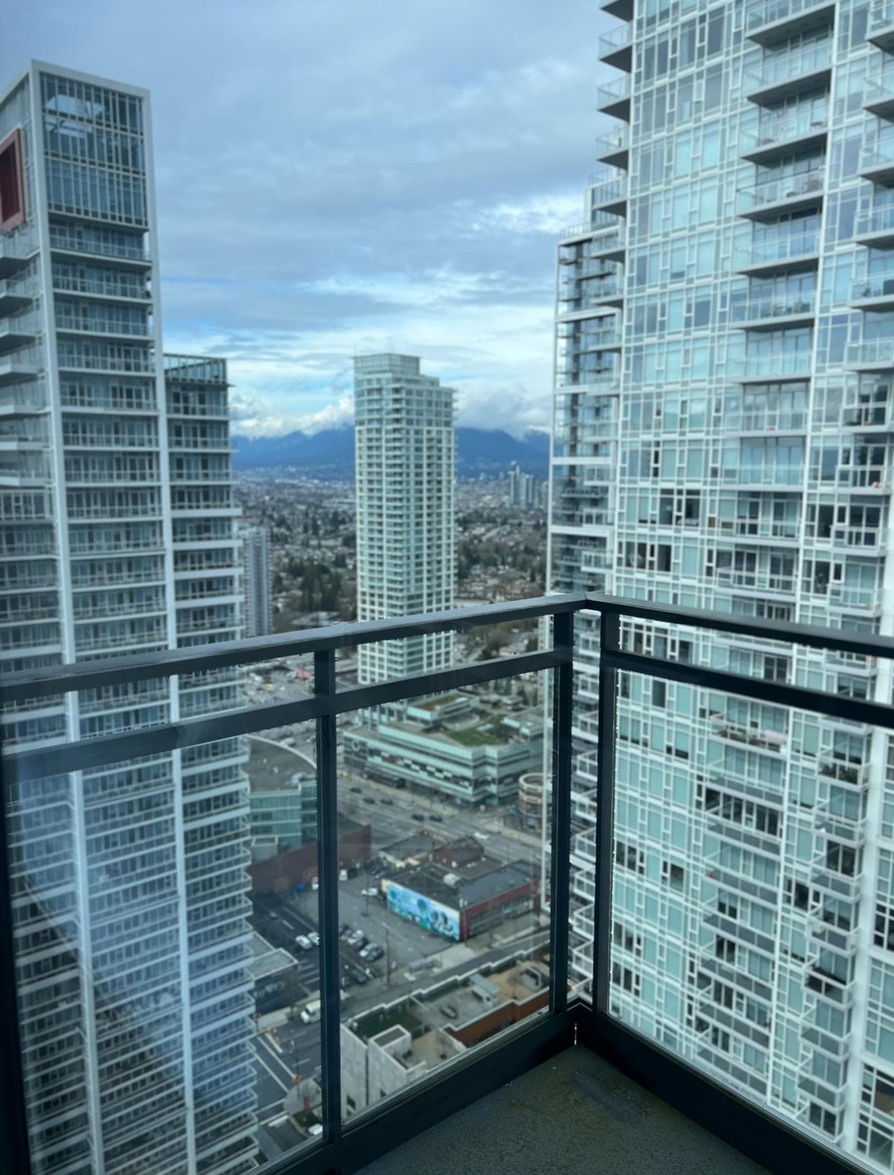 6098 Station Street, Burnaby, V5H 0H4 — photo 4