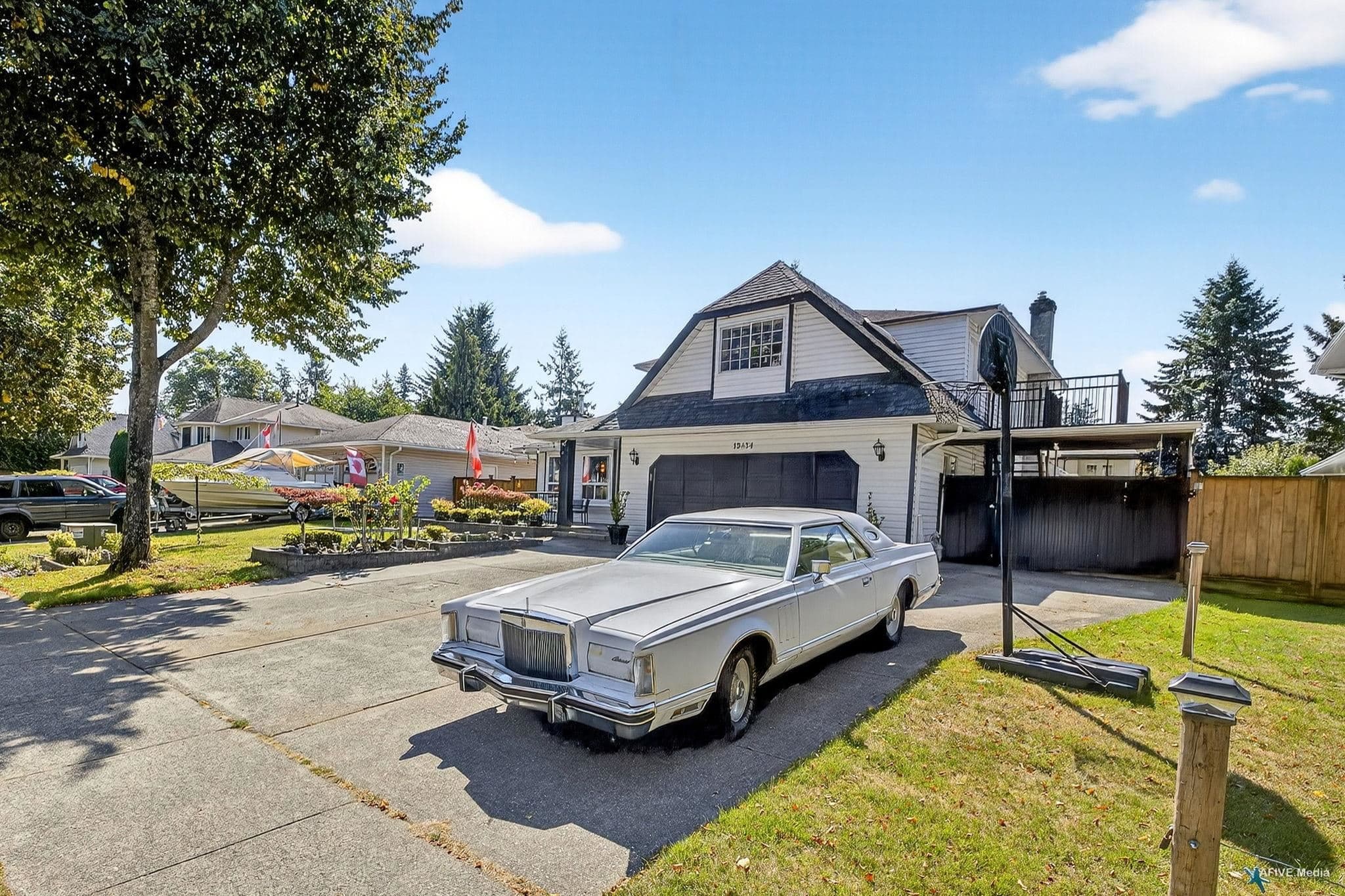 13454 59b Avenue, Surrey, V3X 1L1 — photo 3