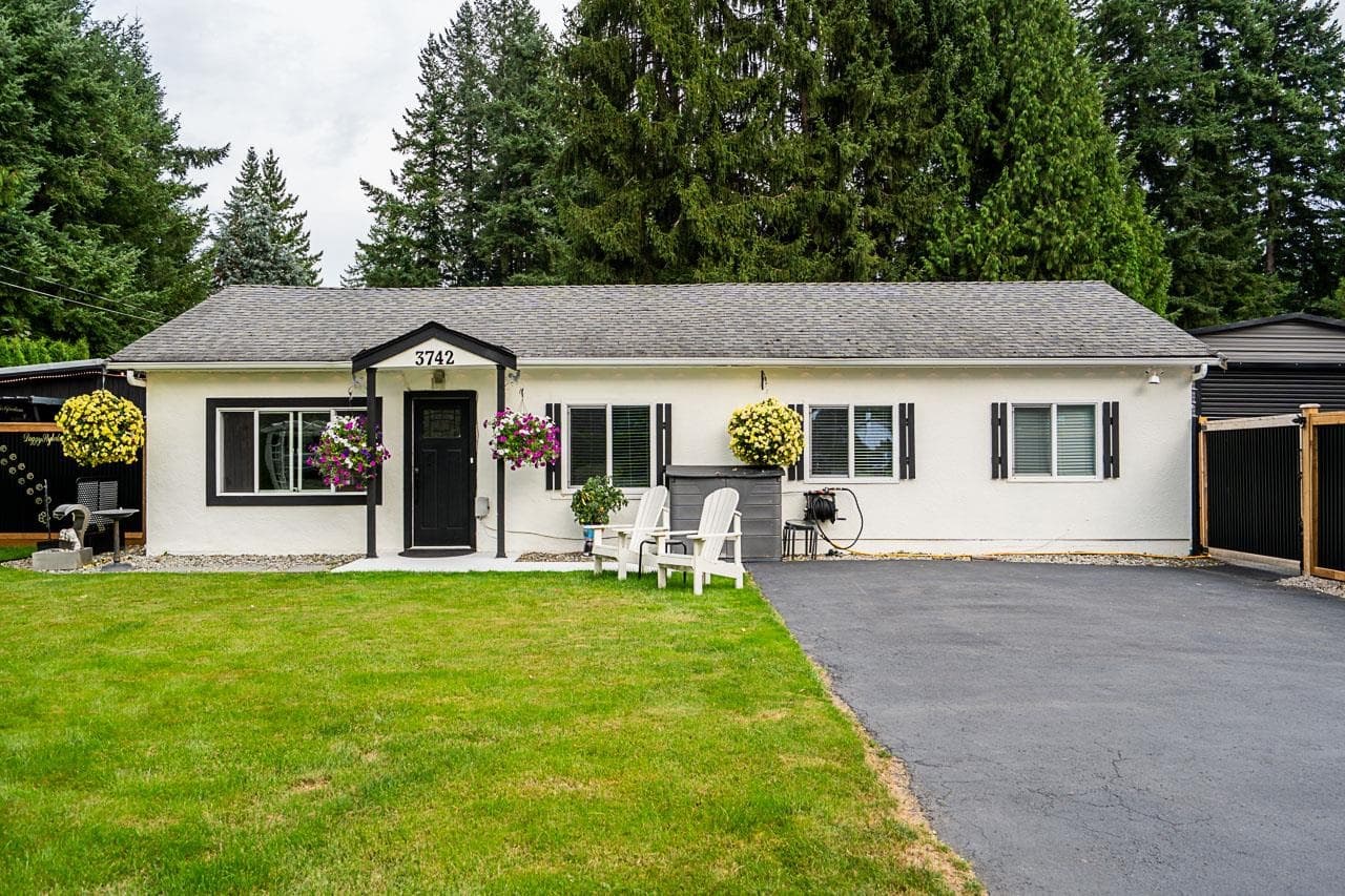 3742 204 Street, Langley