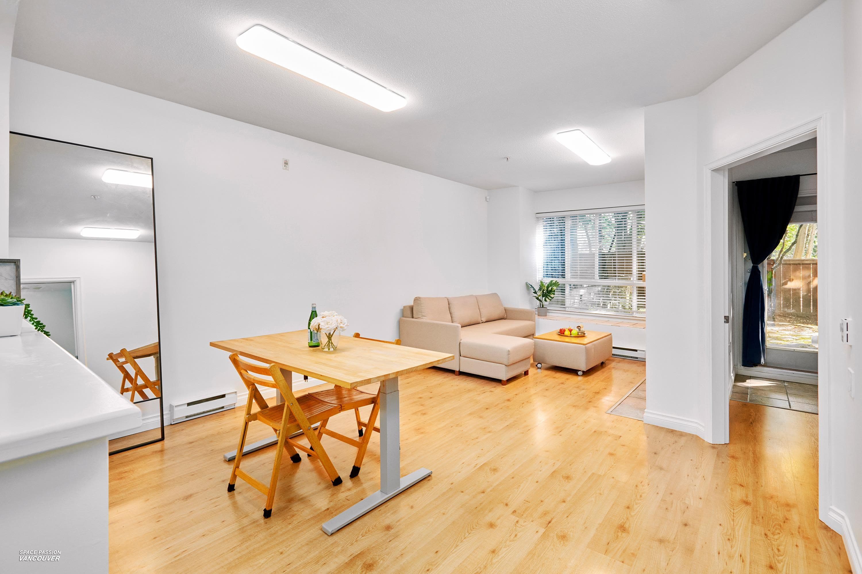 111 - 6833 Village Green, Burnaby, V5E 4M1 — photo 2