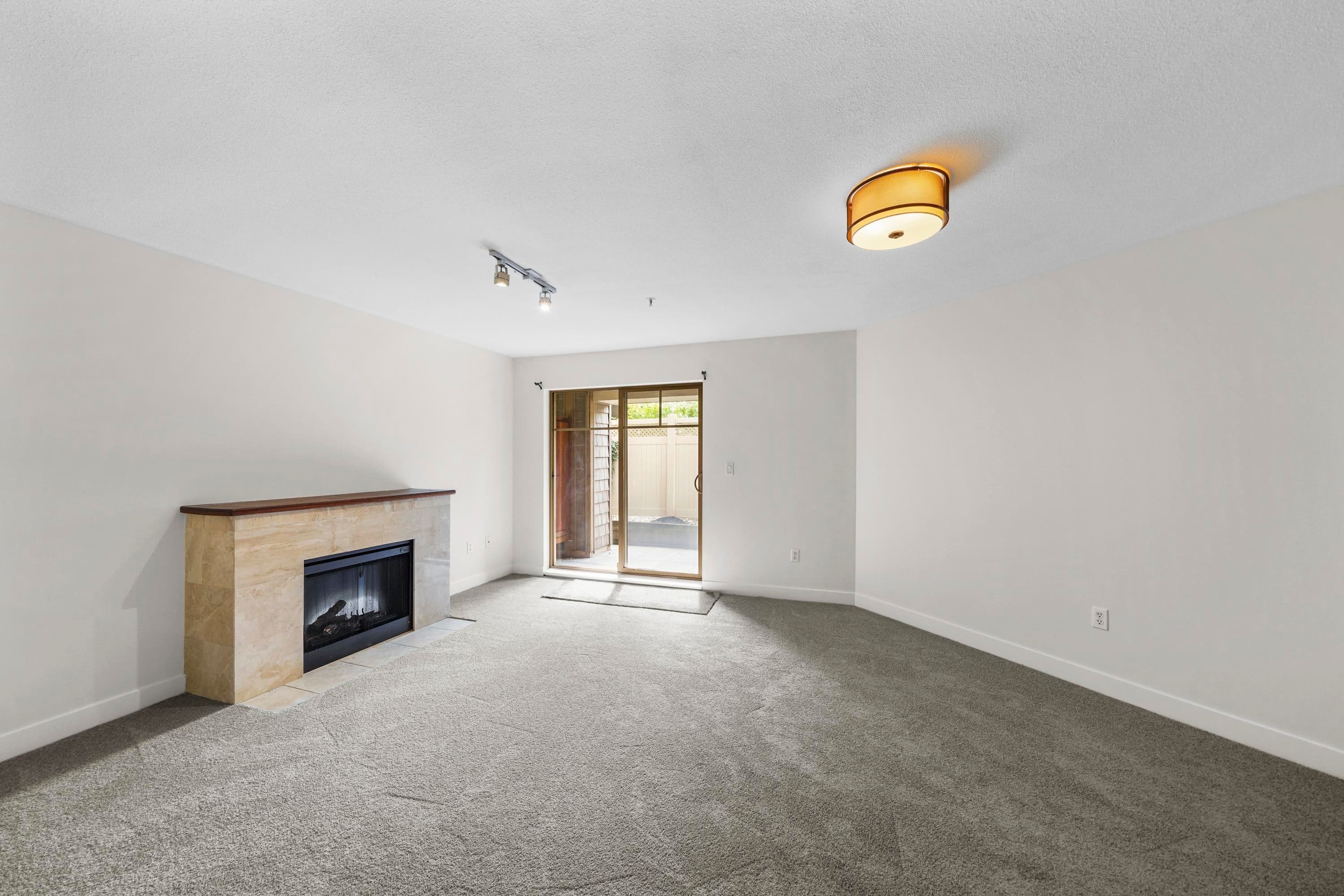 111 - 12248 224 Street, Maple Ridge, V2X 8W6 — photo 2