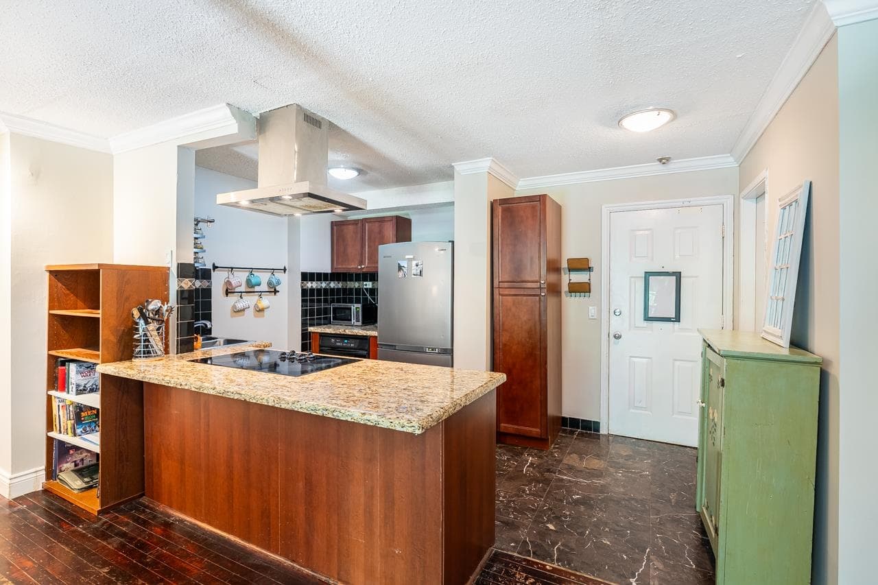 229 - 202 Westhill Place, Port Moody, V3H 1V2 — photo 4