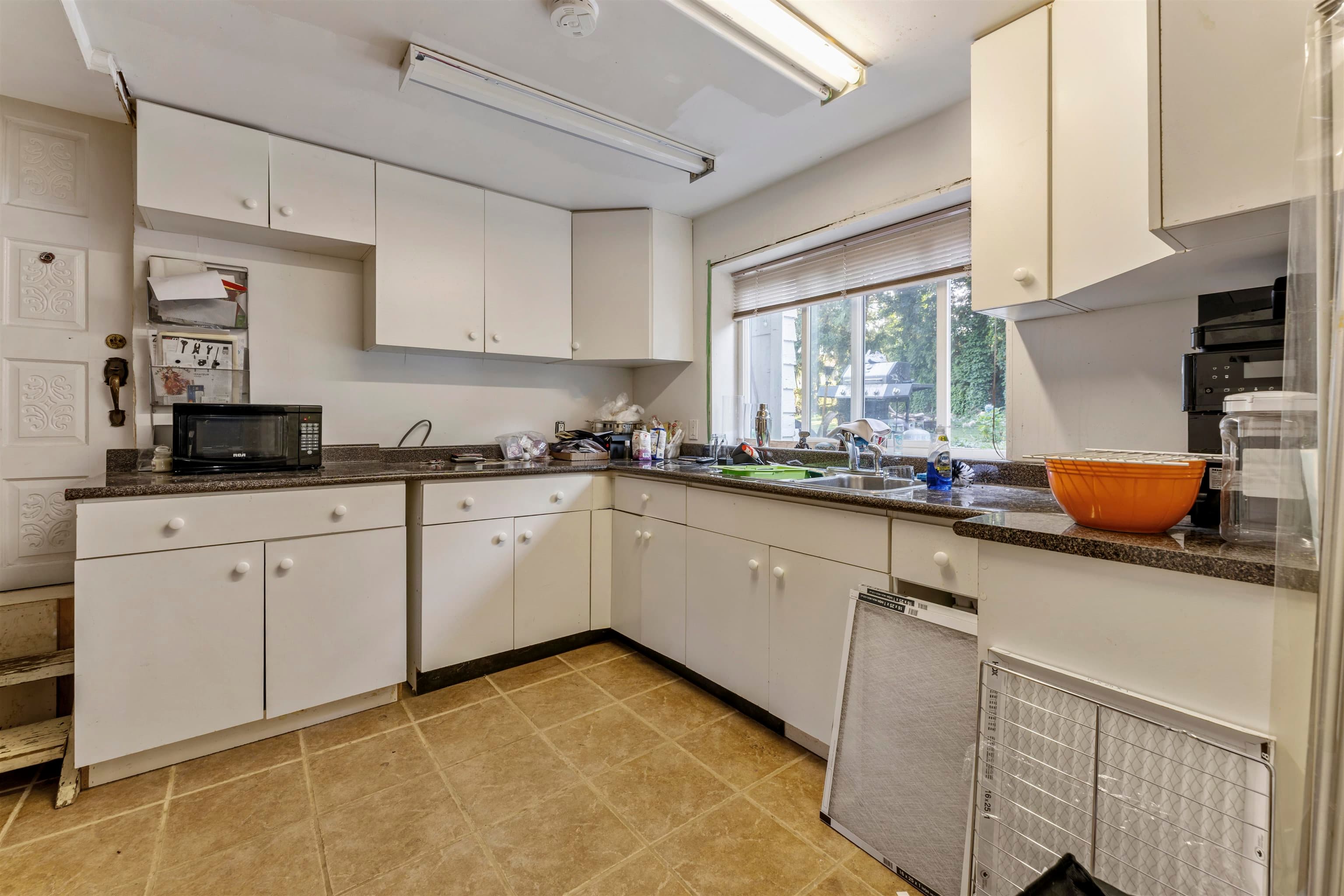 9761 124a Street, Surrey, V3V 4W2 — photo 4