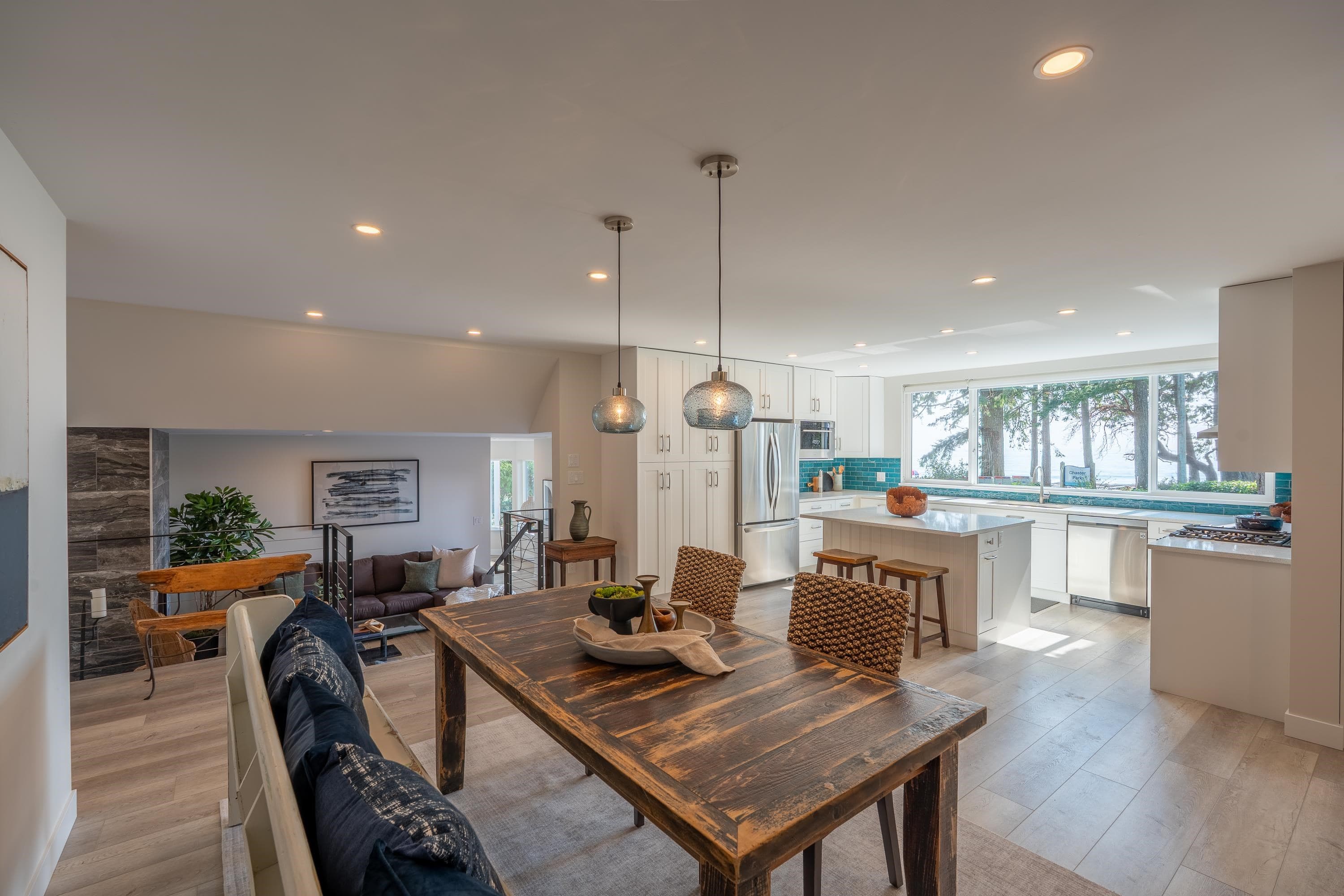 1590 Ocean Beach Esplanade, Gibsons, V0N 1V5 — photo 4