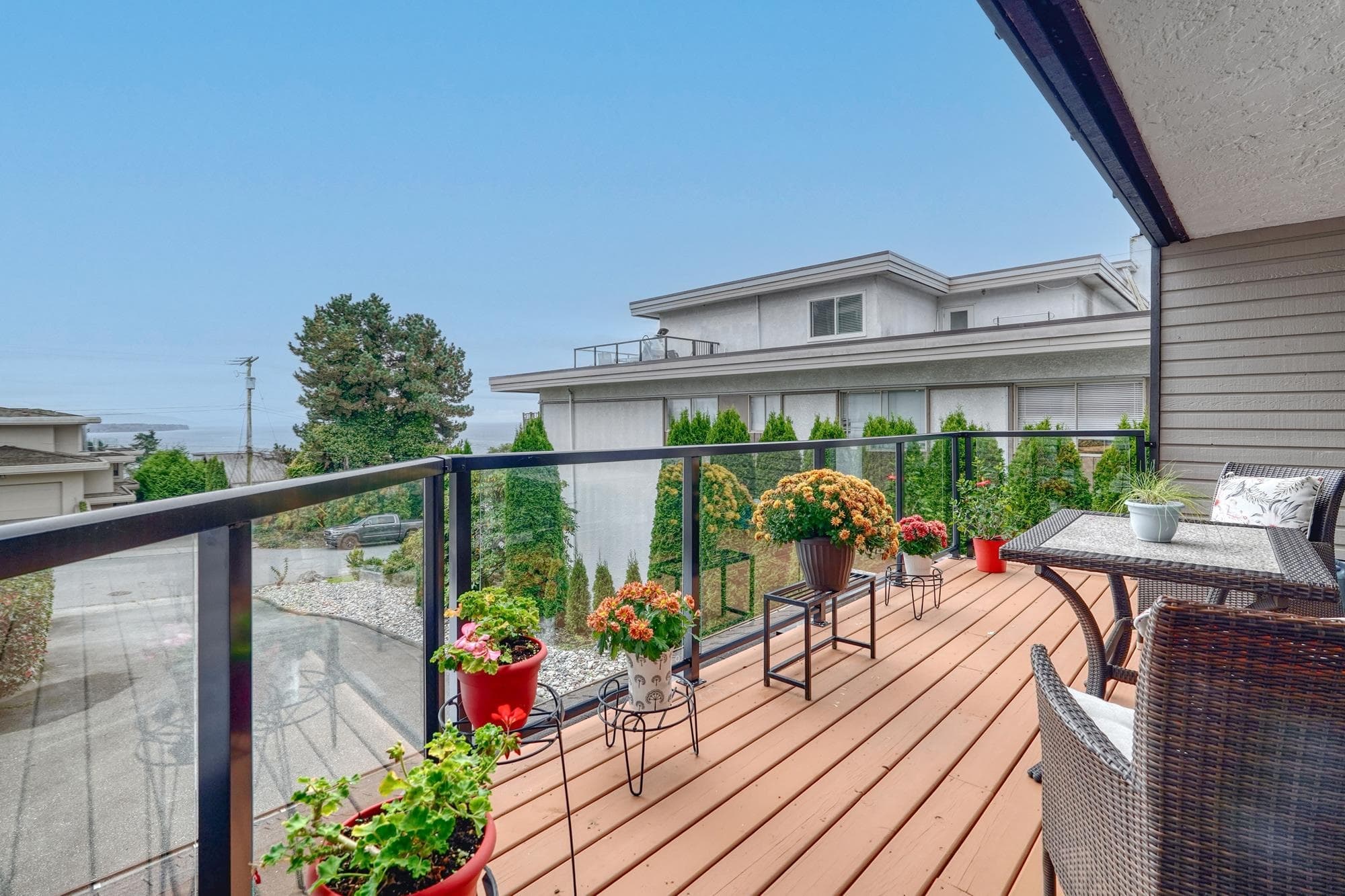 105 - 15041 Prospect Avenue, White Rock, V4B 2B5 — photo 2