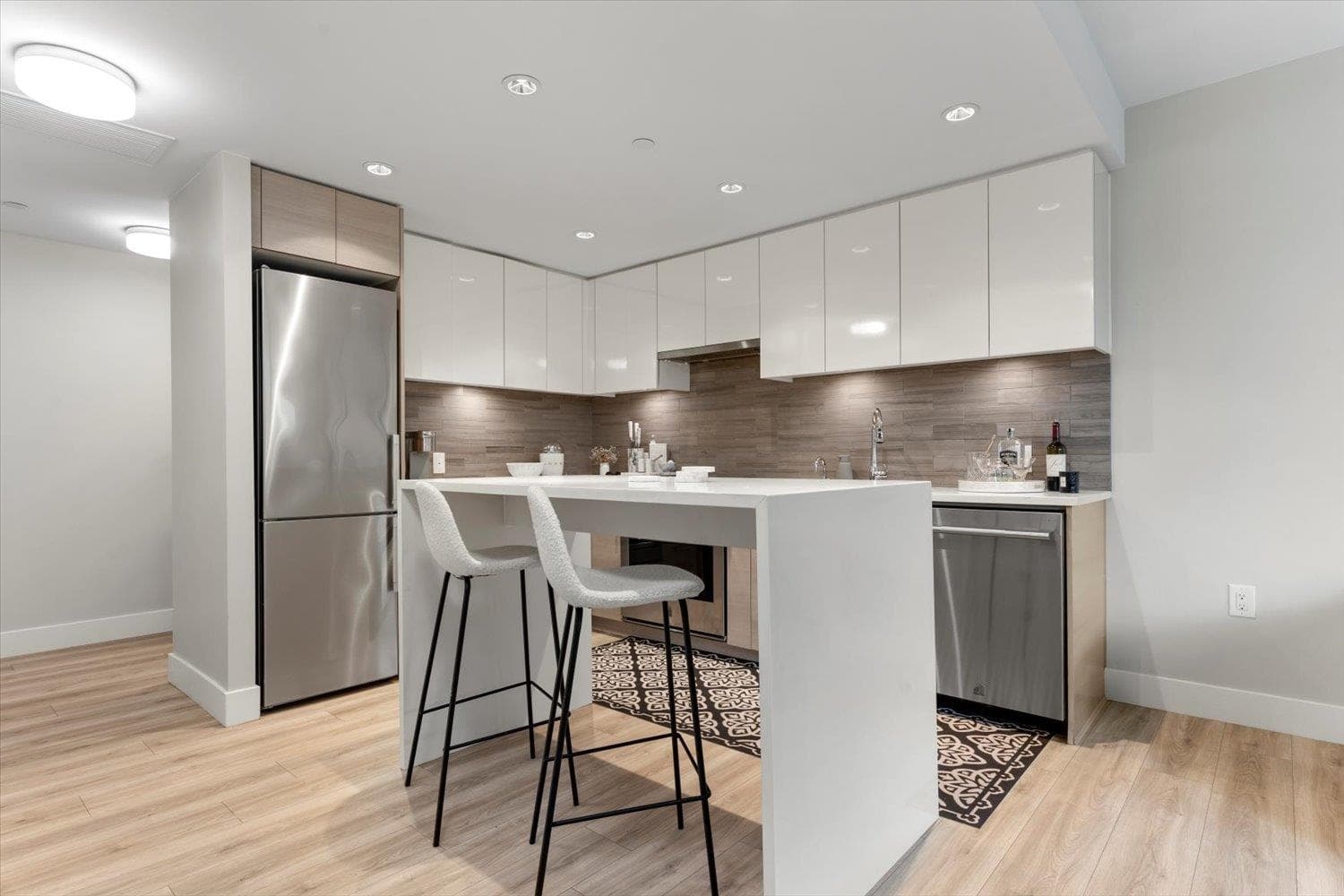 508 - 8533 River District Crossing, Vancouver, V5S 0H2 — photo 5