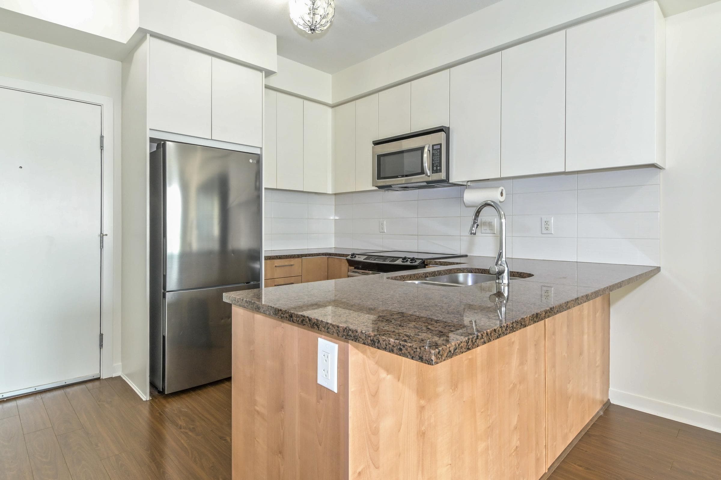 306 - 6450 194 Street, Surrey, V4N 6J8 — photo 3
