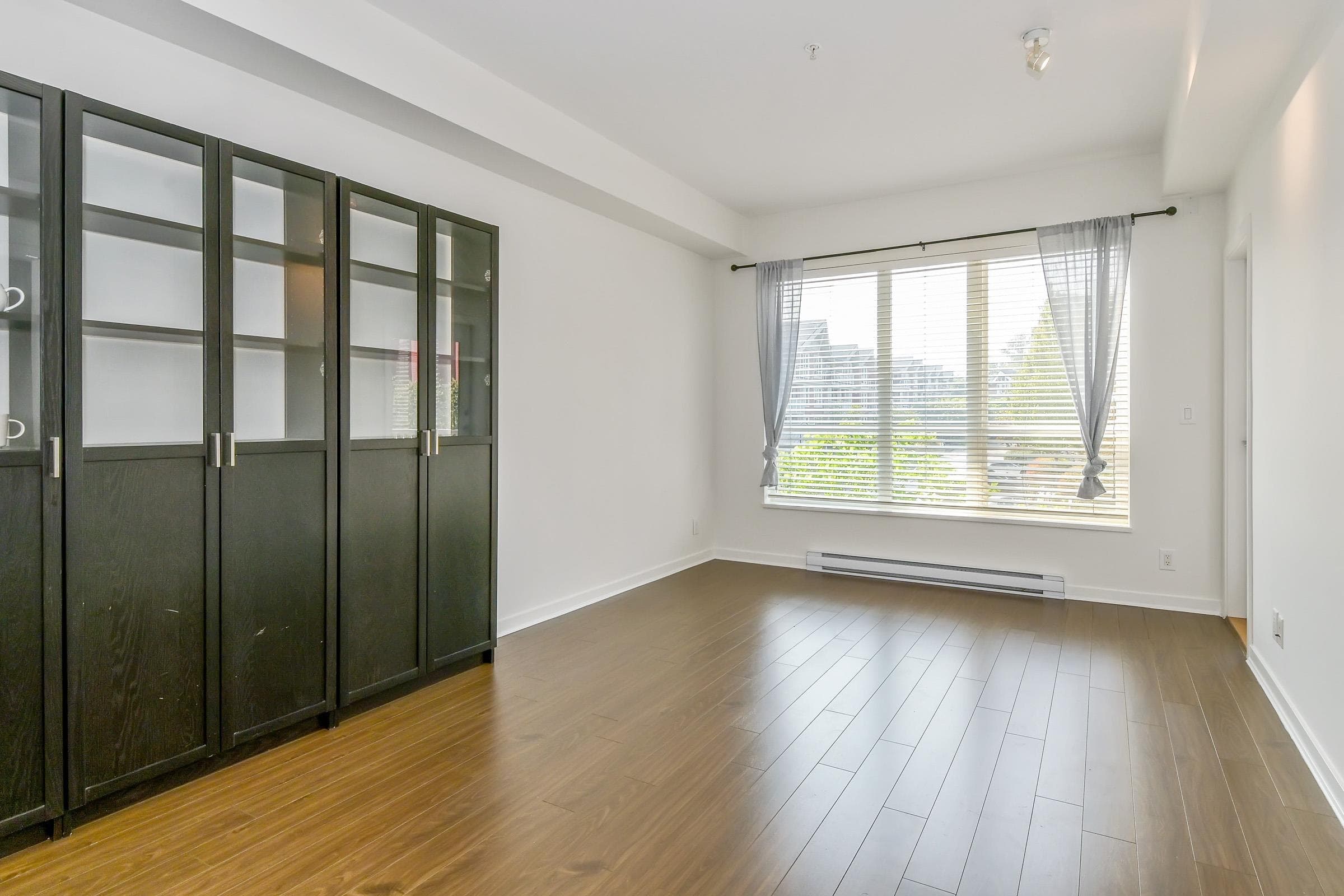 306 - 6450 194 Street, Surrey, V4N 6J8 — photo 5