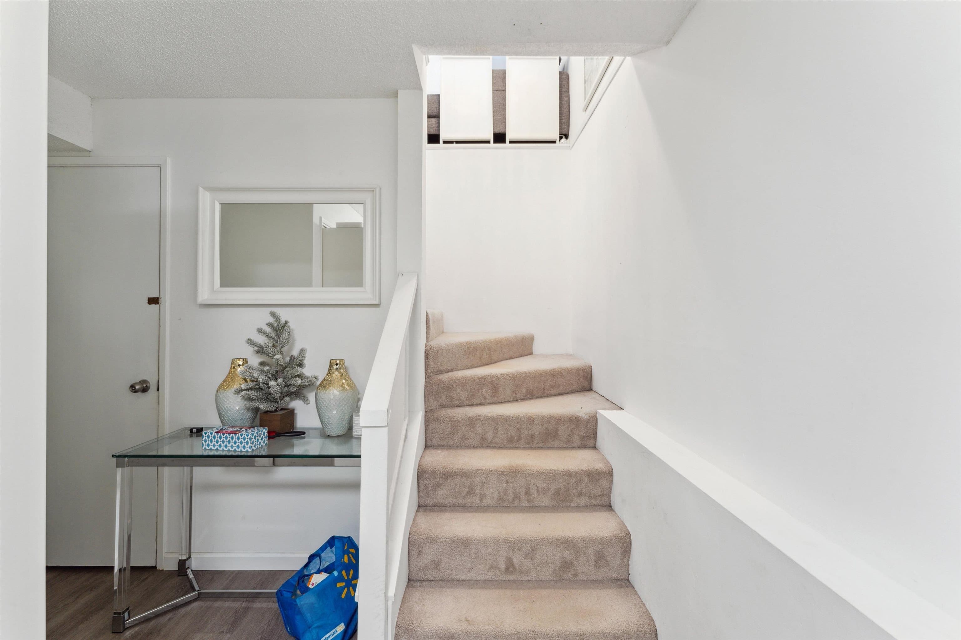 1949 Mahon Avenue, North Vancouver, V7M 2T4 — photo 2