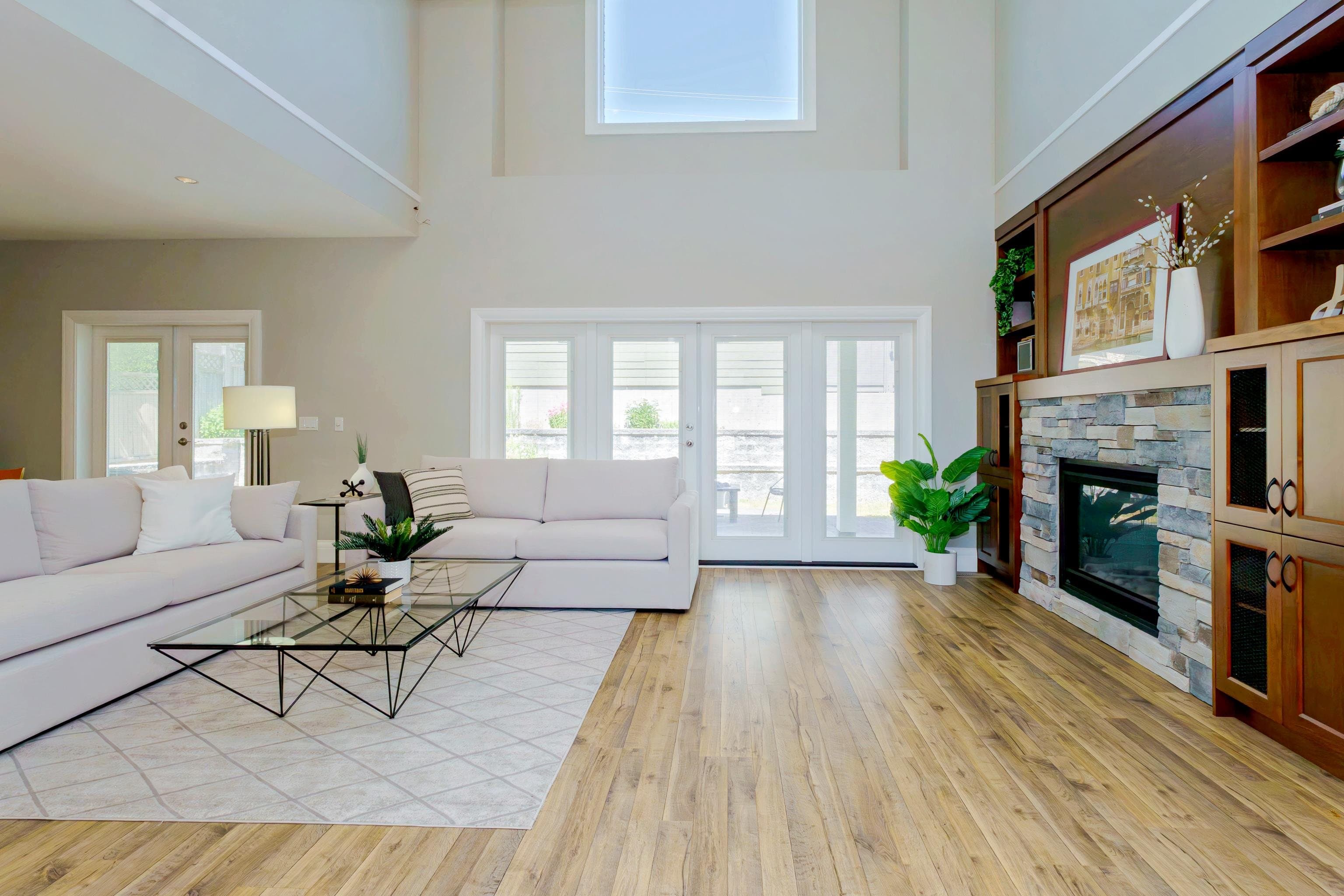 1055 Charland Avenue, Coquitlam, V3K 3K8 — photo 2