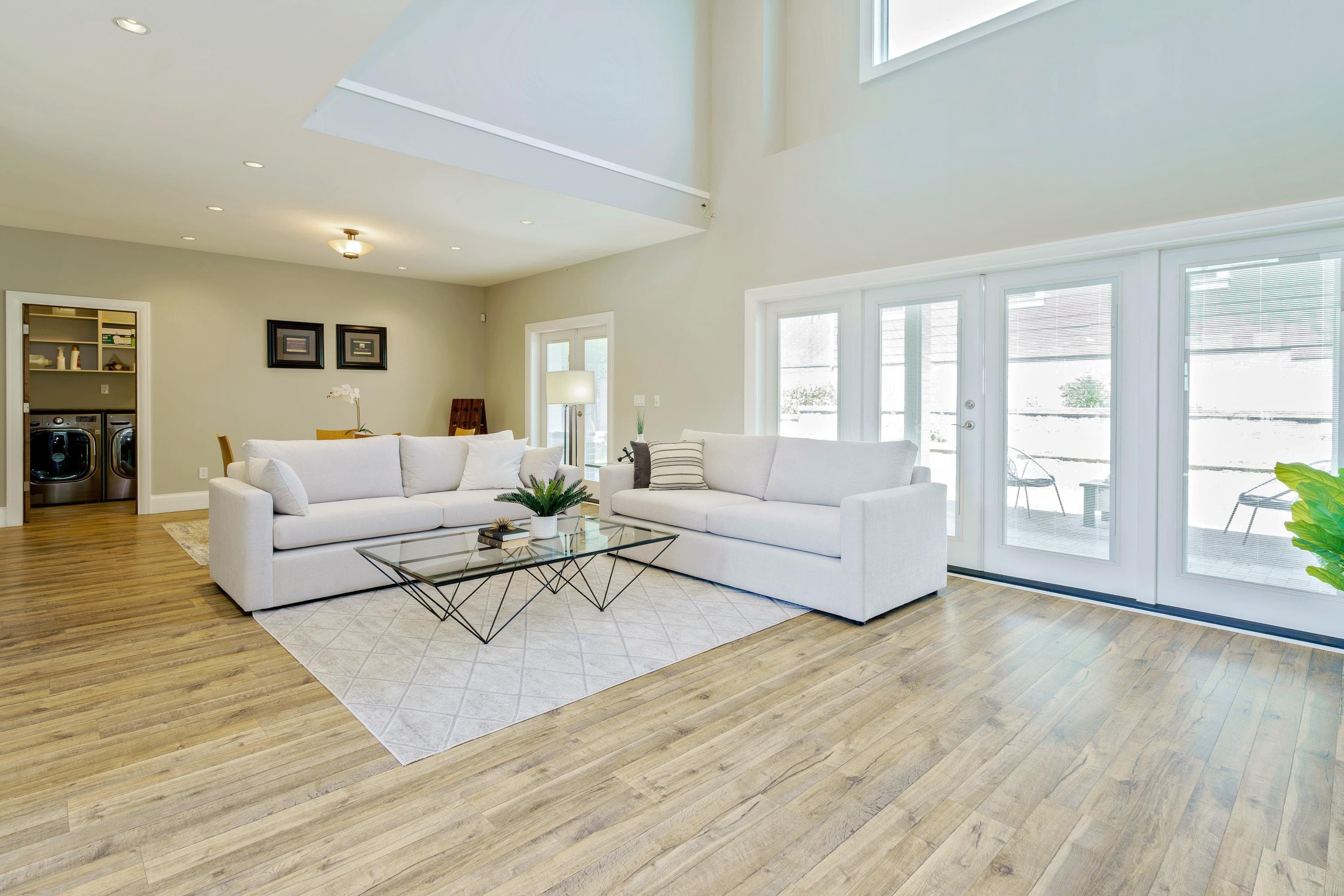 1055 Charland Avenue, Coquitlam, V3K 3K8 — photo 4