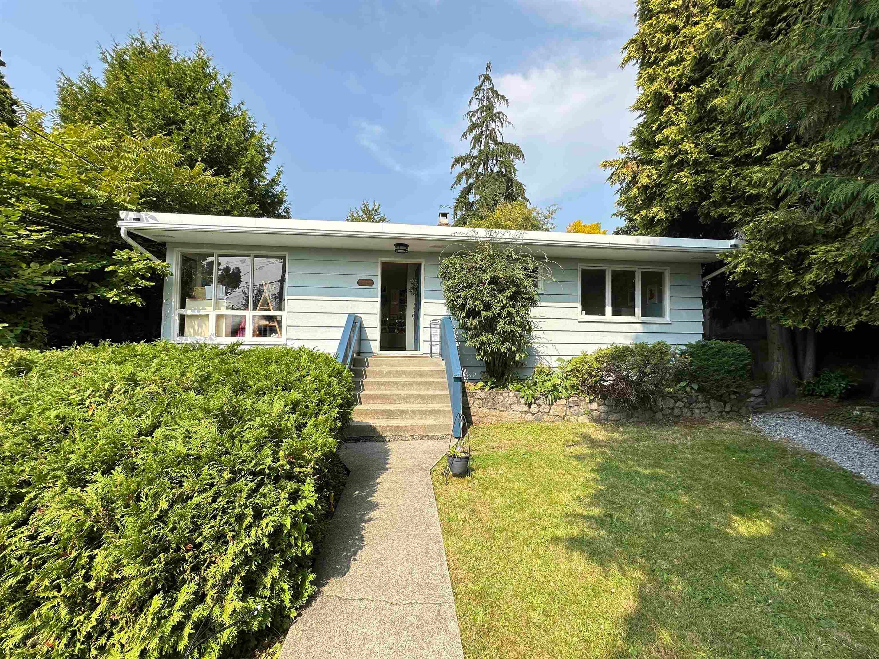1115 Haywood Avenue, West Vancouver
