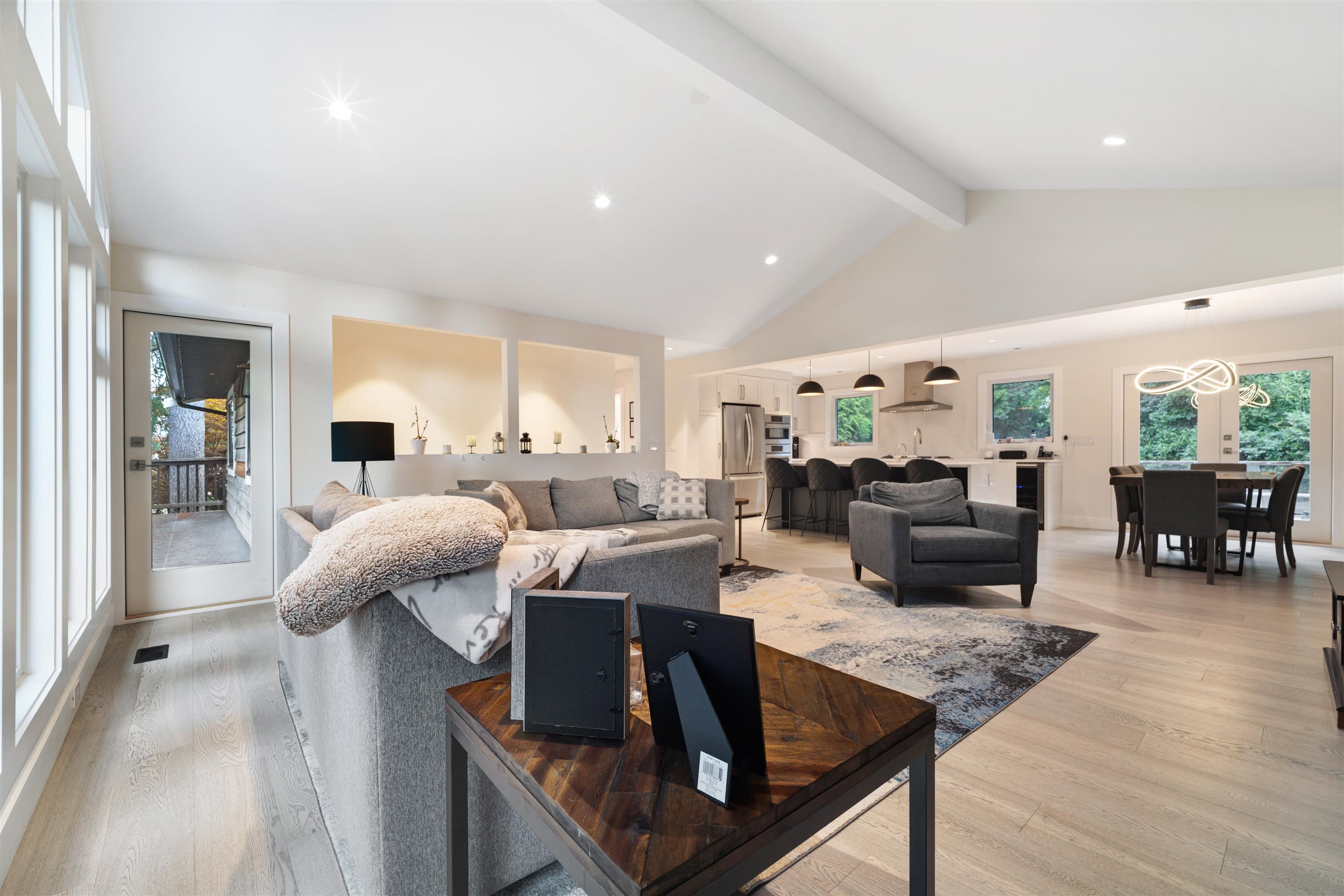 2488 Belloc Street, North Vancouver, V7H 2L1 — photo 4