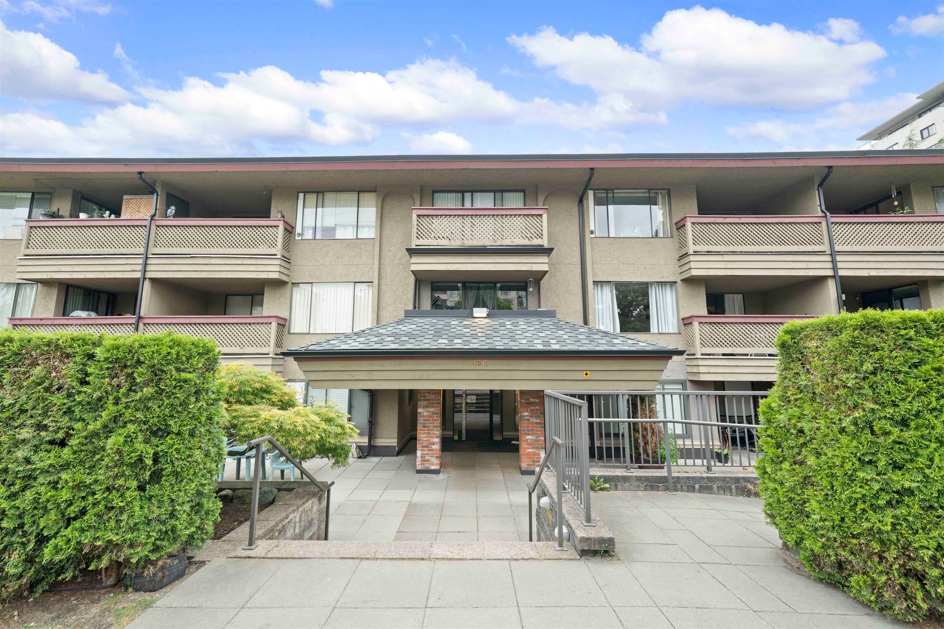 213 - 436 Seventh Street, New Westminster