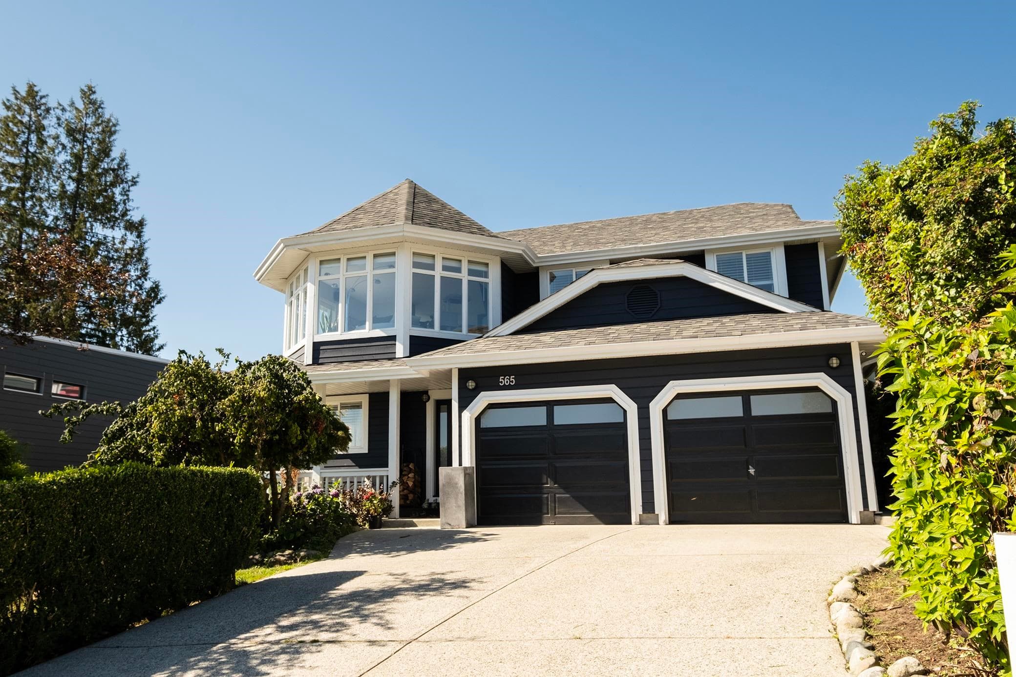 565 Wildwood Crescent, Gibsons, V0N 1V9 — photo 2