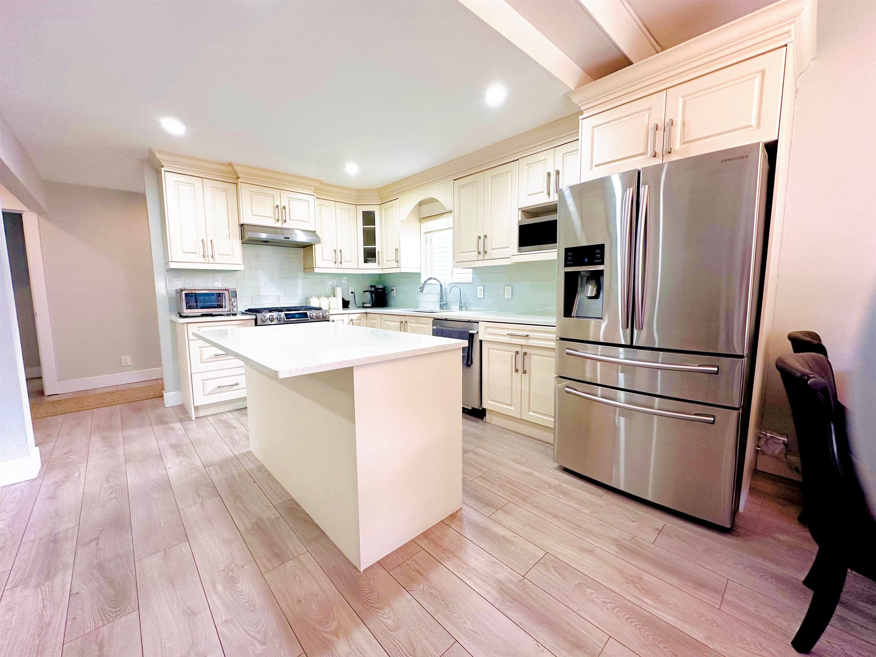 12960 74 Avenue, Surrey, V3W 7J8 — photo 3