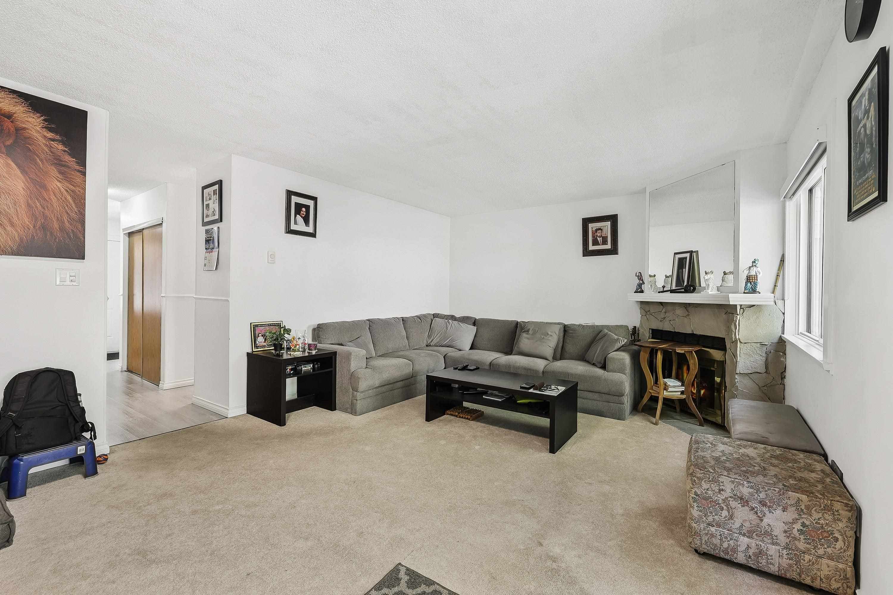 13345 70b Avenue, Surrey, V3W 7Z3 — photo 4