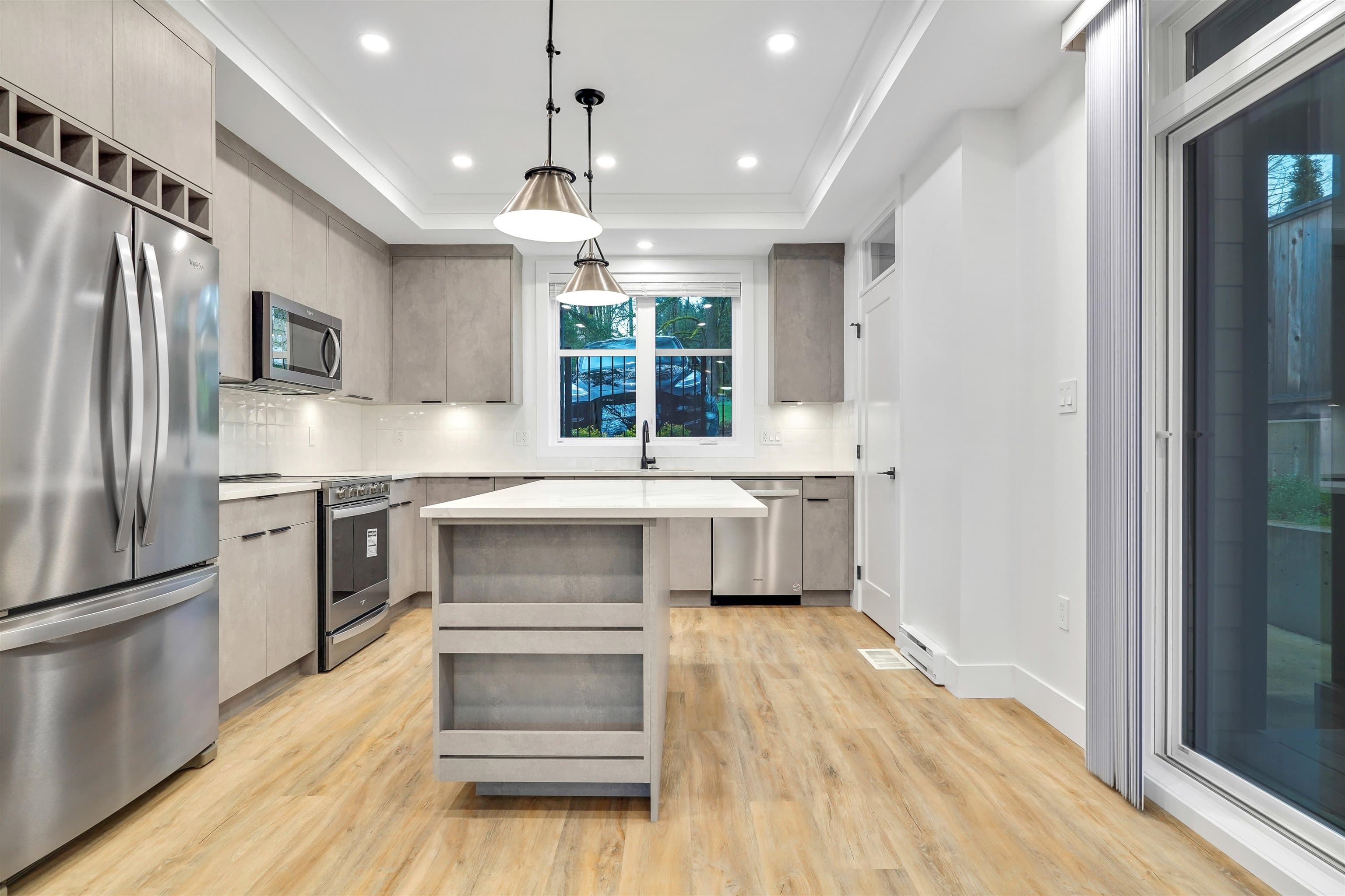 47 E Eighth Avenue, New Westminster