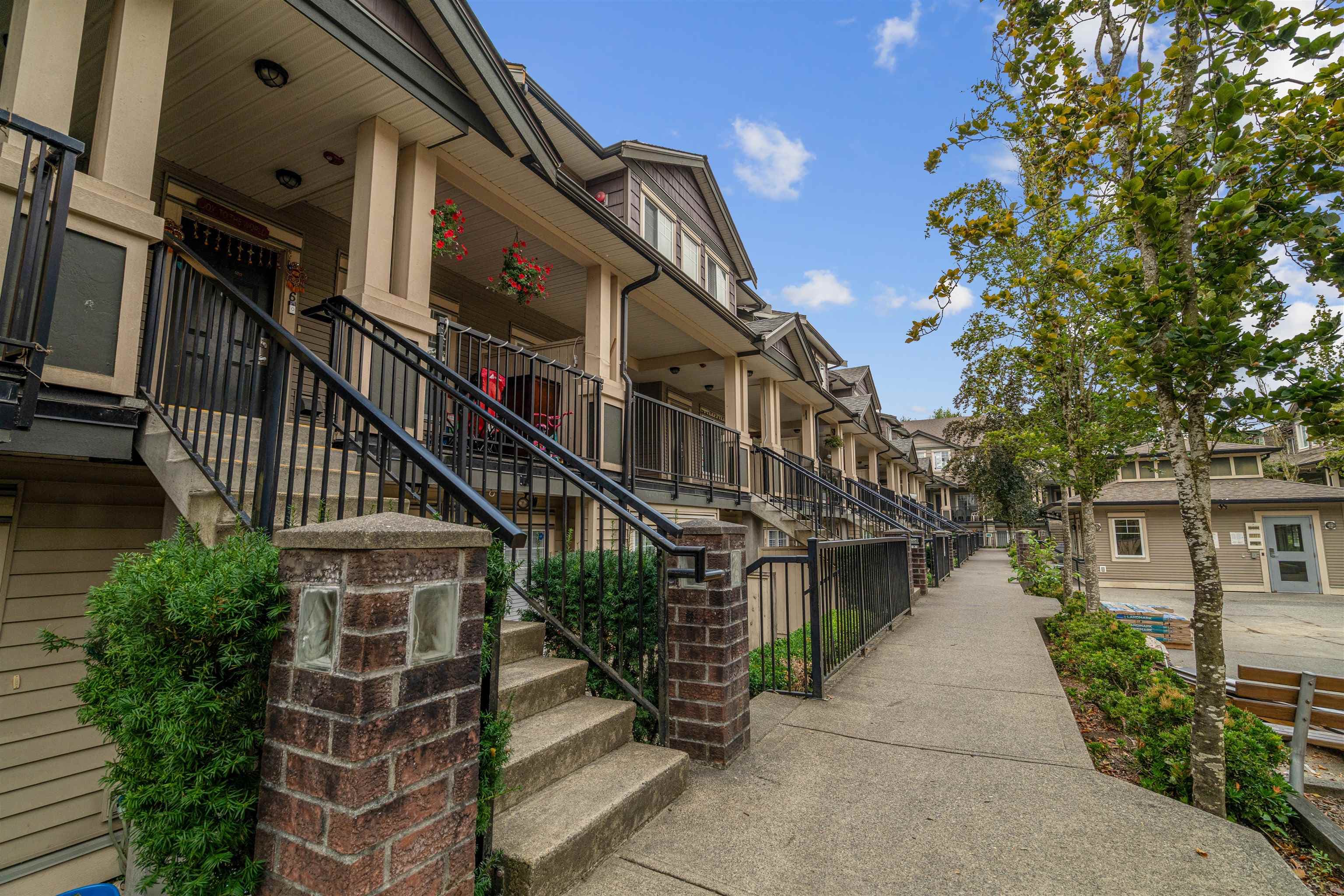 216 - 13958 108 Avenue, Surrey