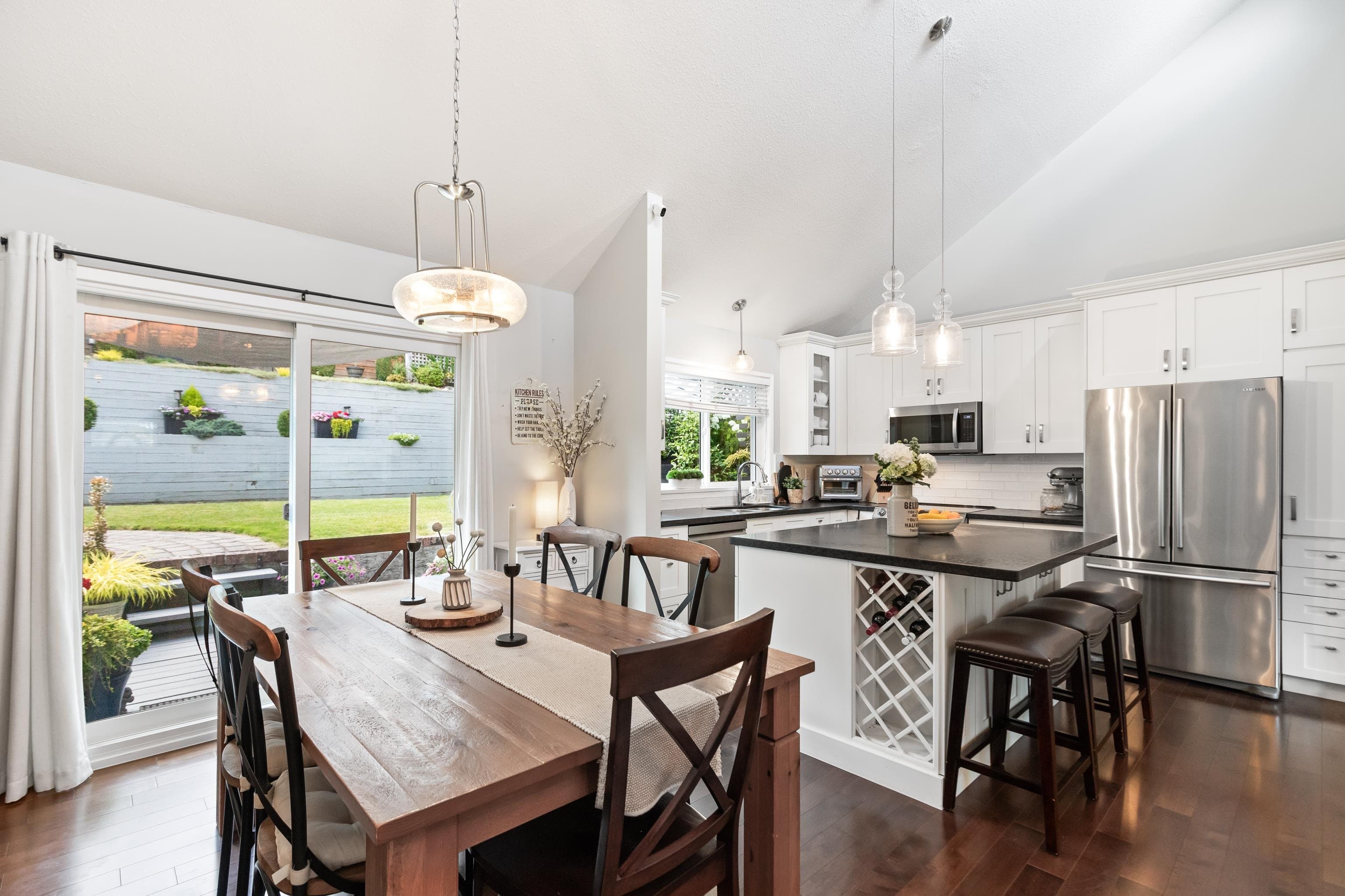 472 Riverview Crescent, Coquitlam, V3C 4X9 — photo 3