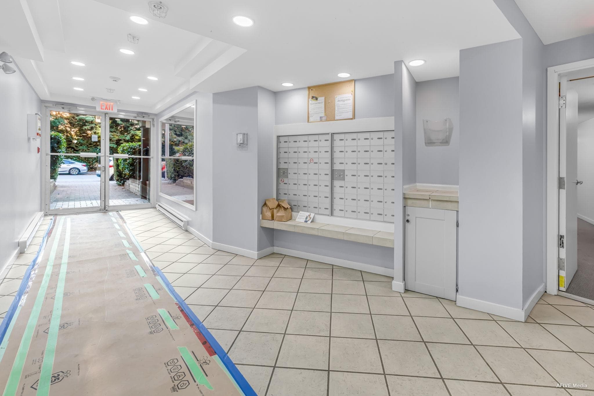 210 - 8110 120a Street, Surrey, V3W 3P3 — photo 5