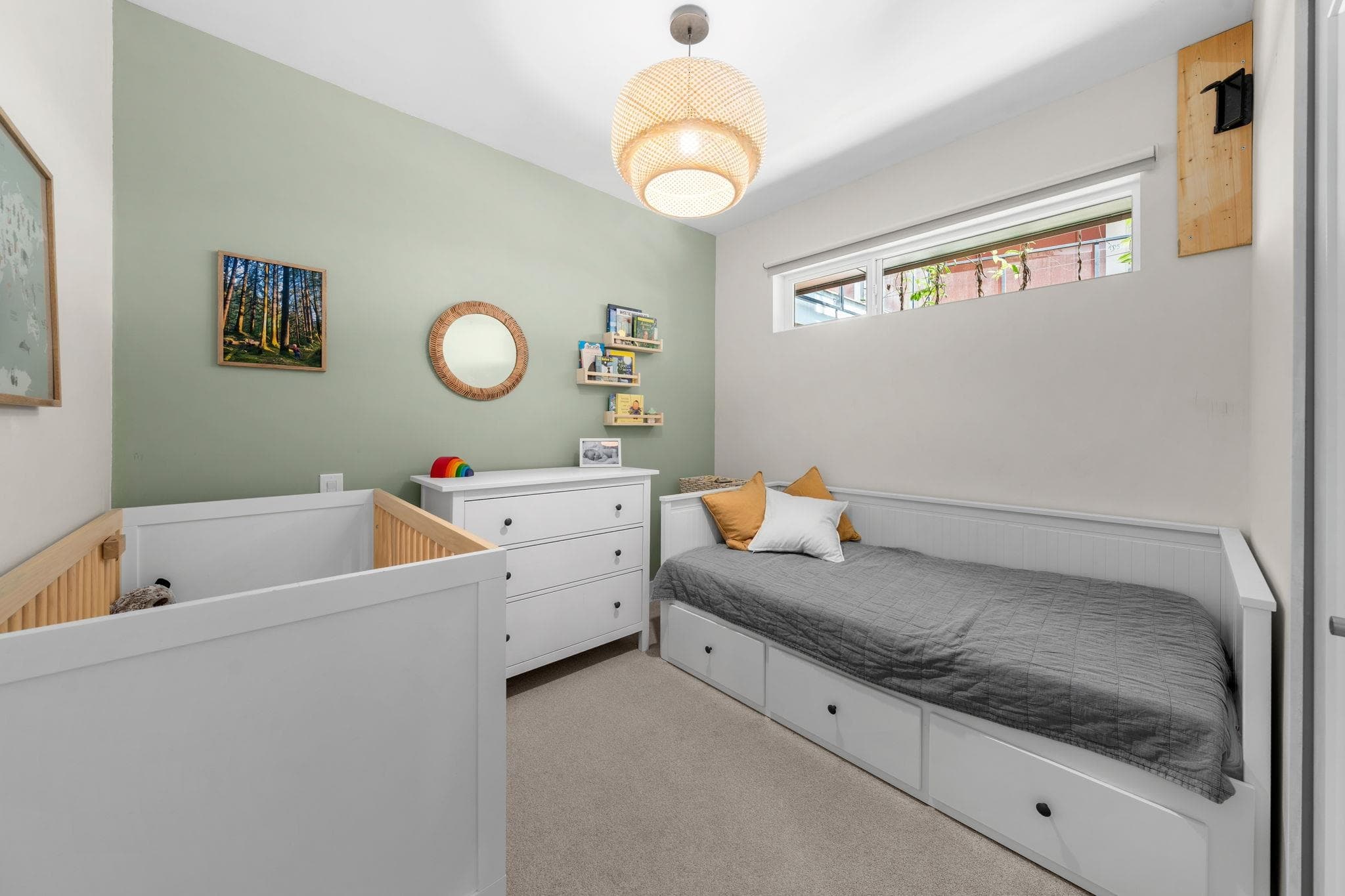 302 - 1496 Charlotte Road, North Vancouver, V7J 0C9 — photo 4