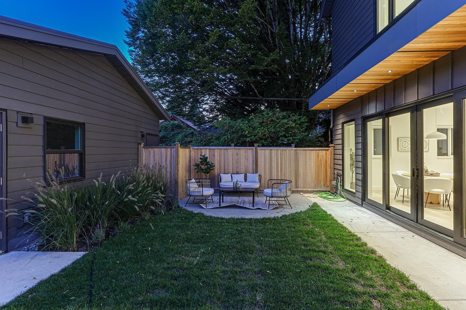 2 - 944 E 13 Avenue, Vancouver, V5T 2L6 — photo 3