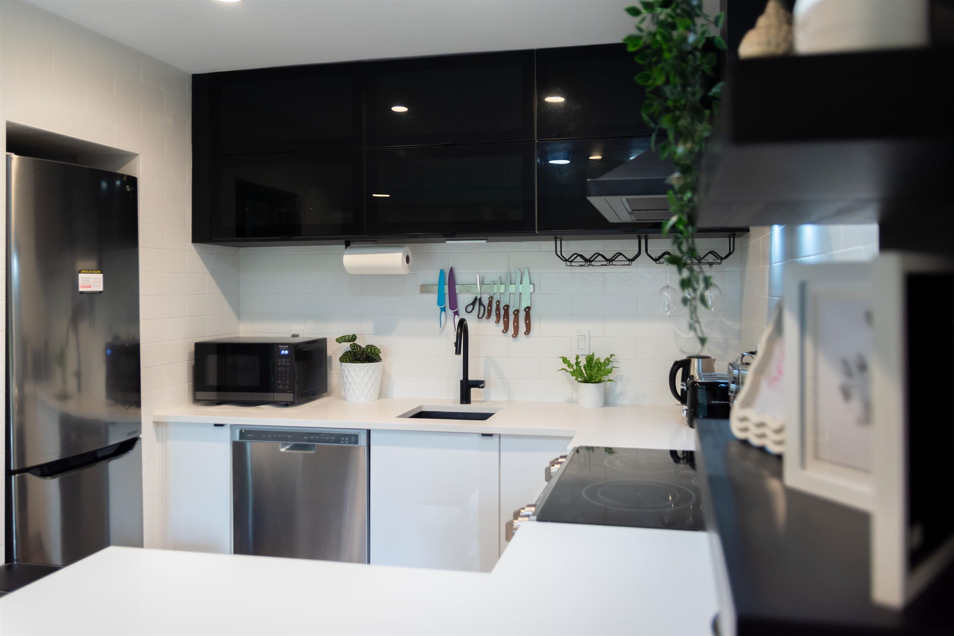 402 - 1718 Nelson Street, Vancouver, V6G 1M8 — photo 4