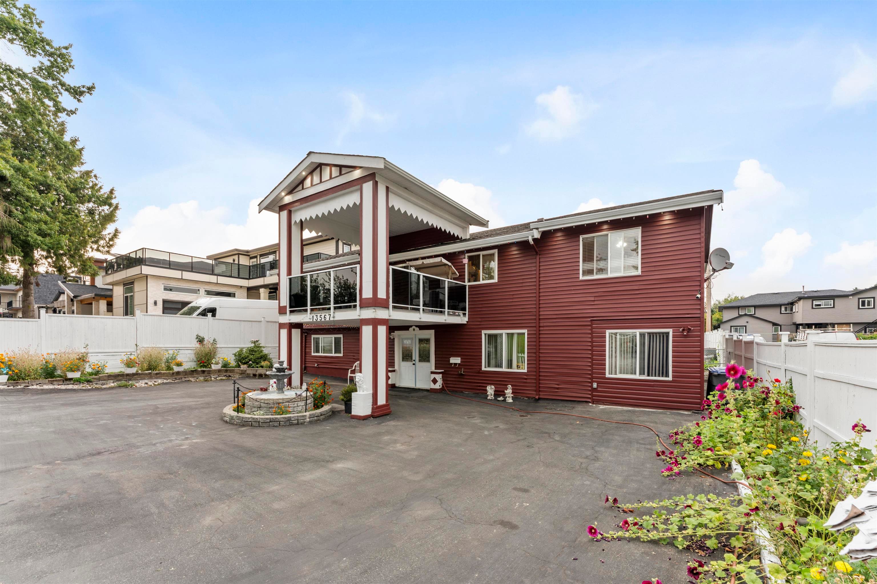 13567 67a Avenue, Surrey, V3W 2C1 — photo 4