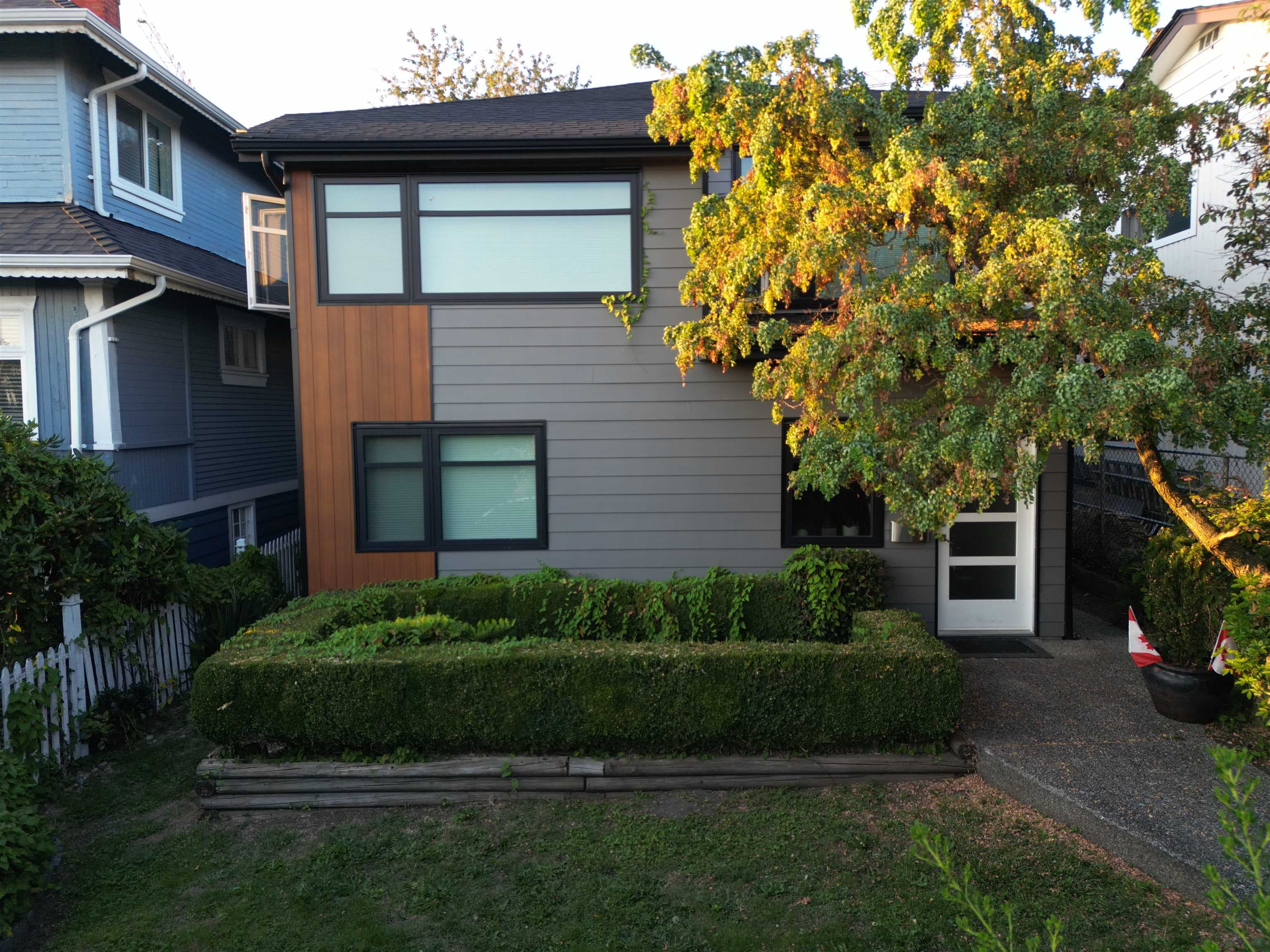 3853 Frances Street, Burnaby