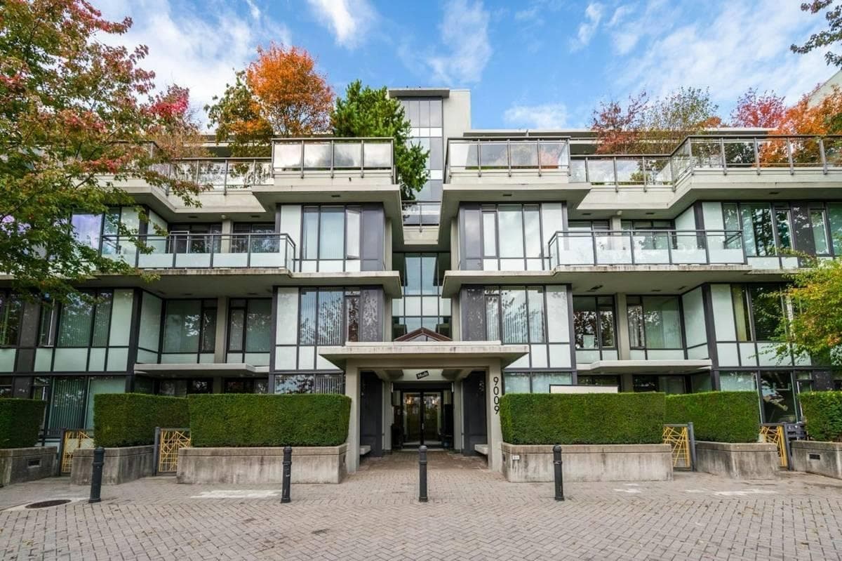 9009 Cornerstone Mews, Burnaby, V5A 0C1 — photo 1