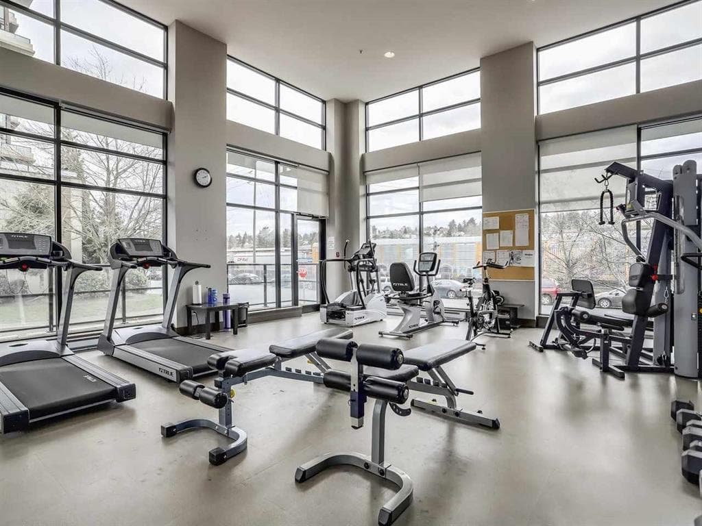 1002 - 1 Renaissance Square, New Westminster, V3M 0B6 — photo 2