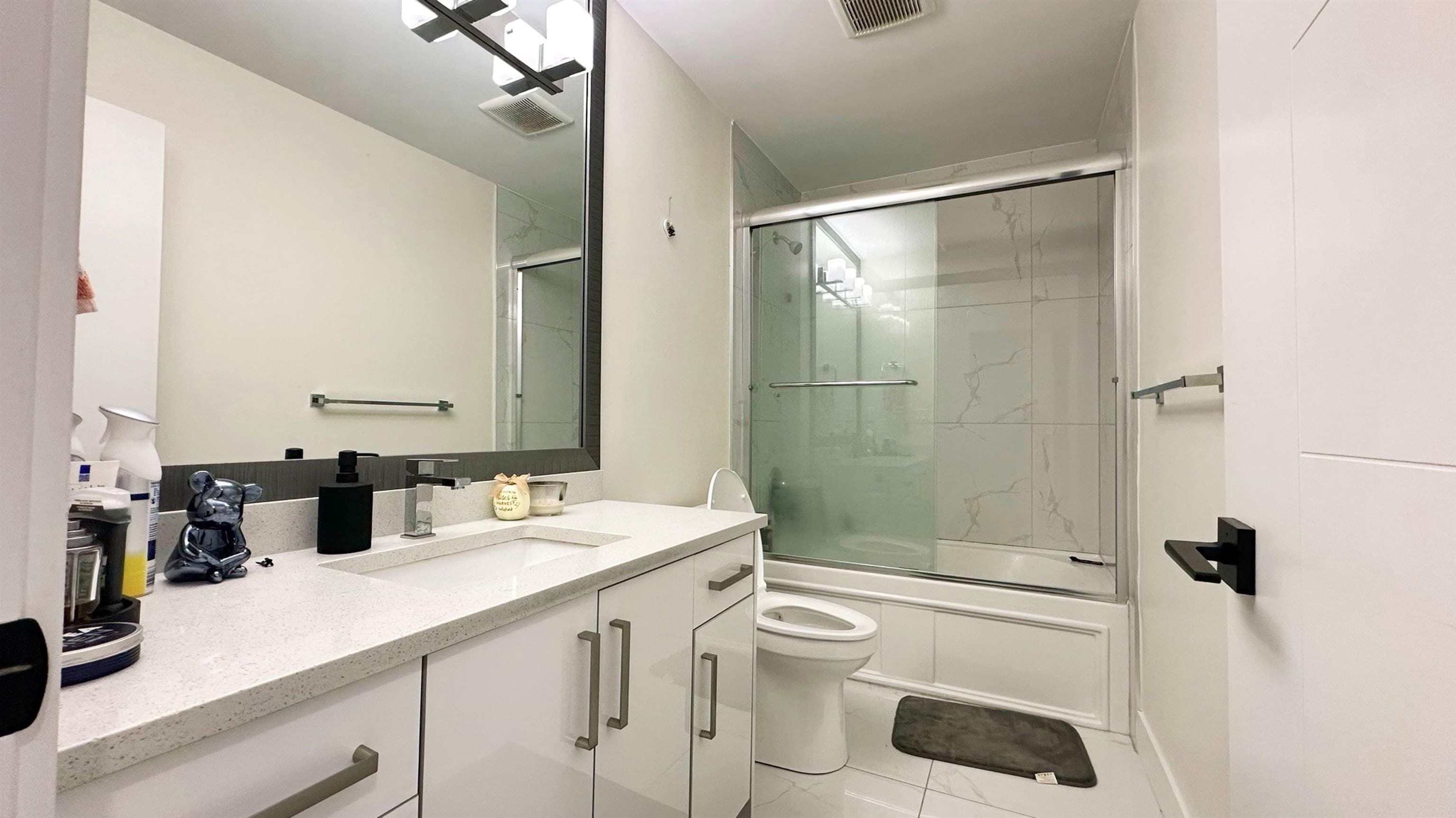 13017 64 Avenue, Surrey, V3W 1X8 — photo 4
