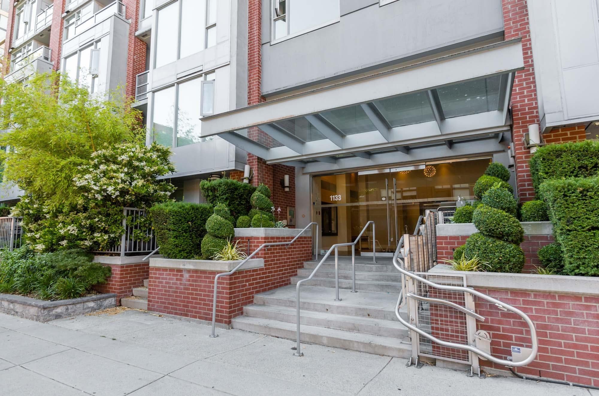 701 - 1133 Homer Street, Vancouver, V6B 0B1 — photo 2