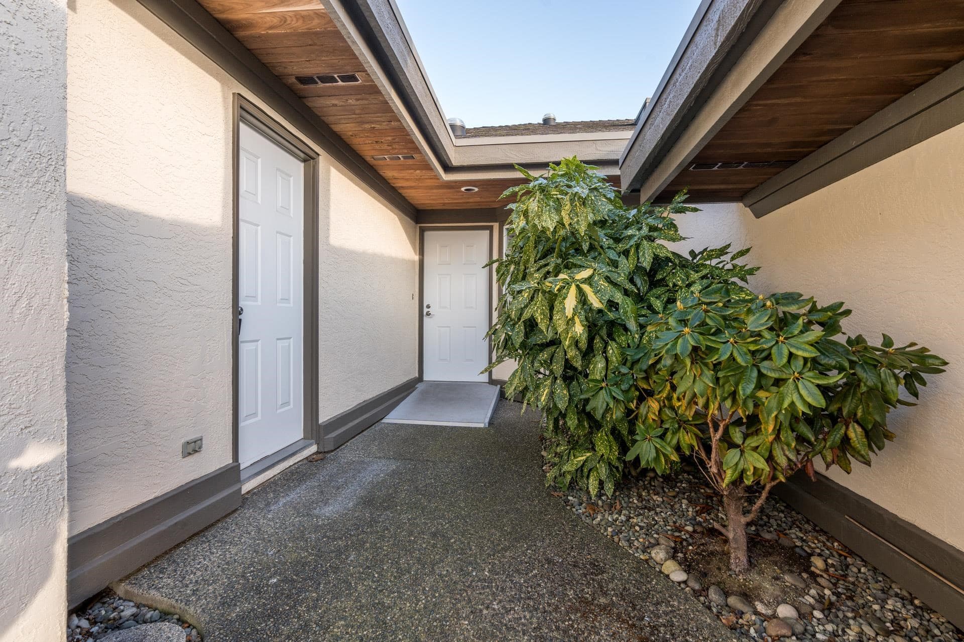 4 - 12981 17 Avenue, Surrey, V4A 8T3 — photo 4