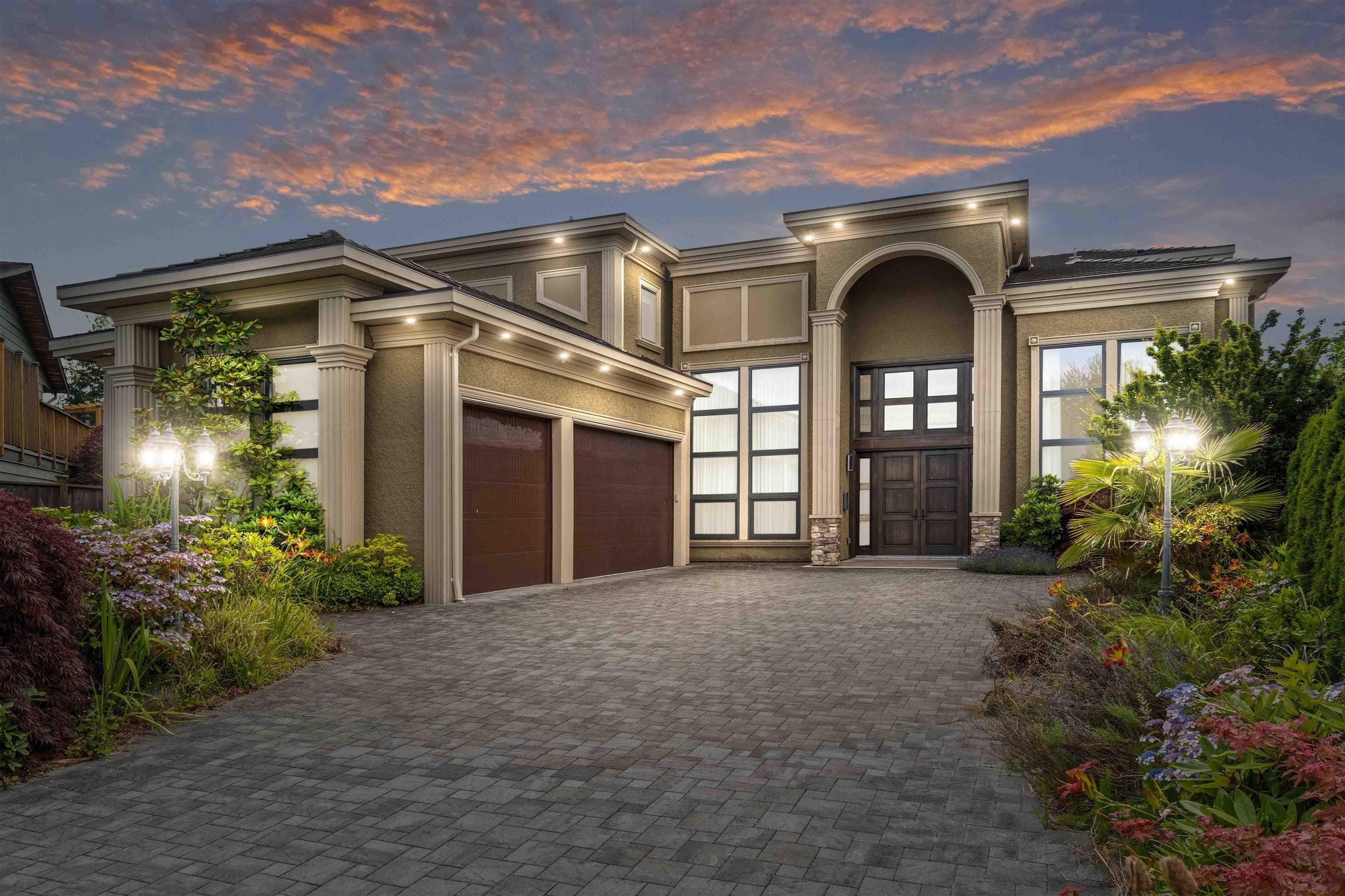 7219 Cavelier Court, Richmond, V7C 4J7 — photo 2