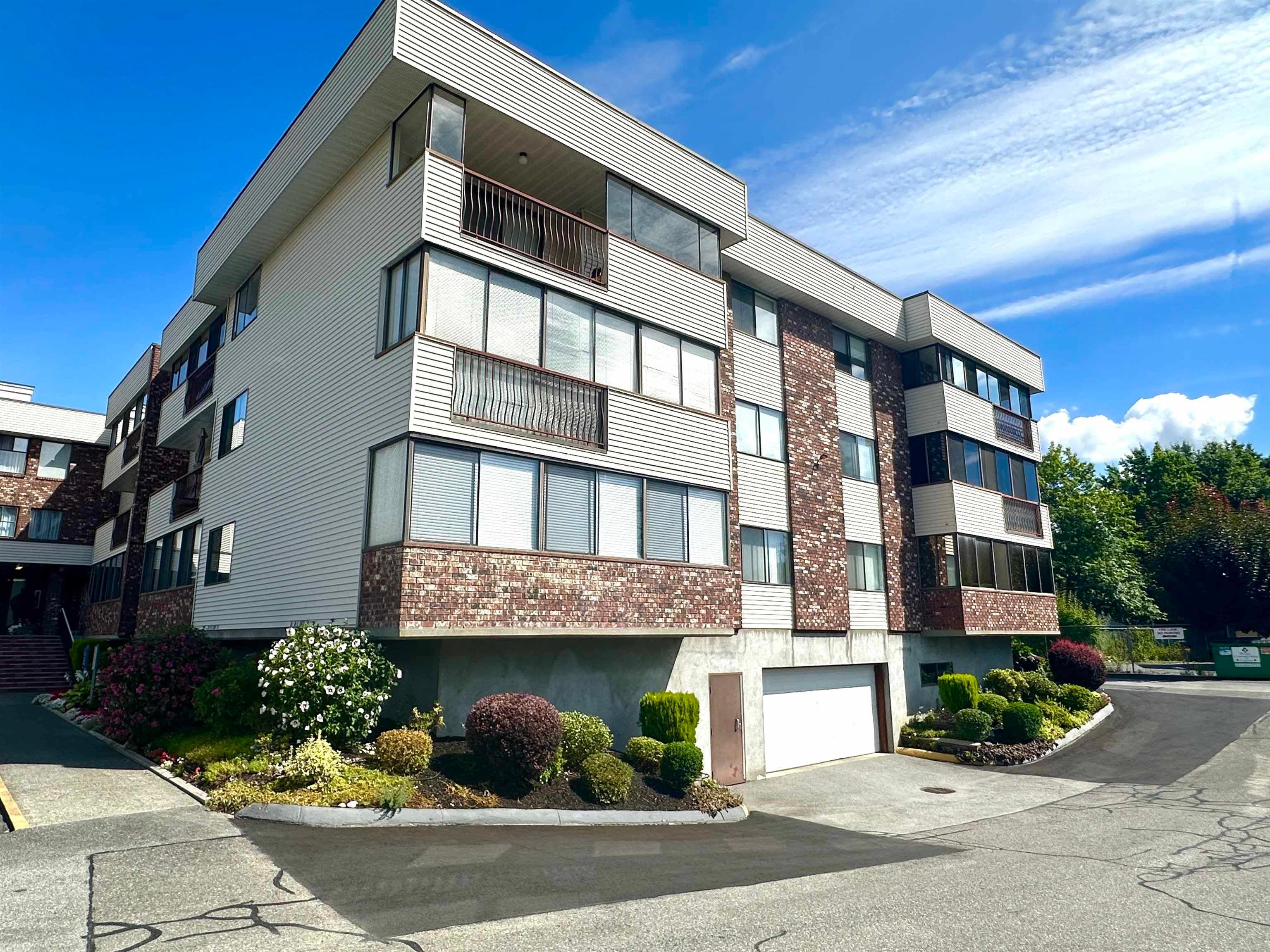 205 - 33369 Old Yale Road, Abbotsford, V2S 2J6 — photo 2