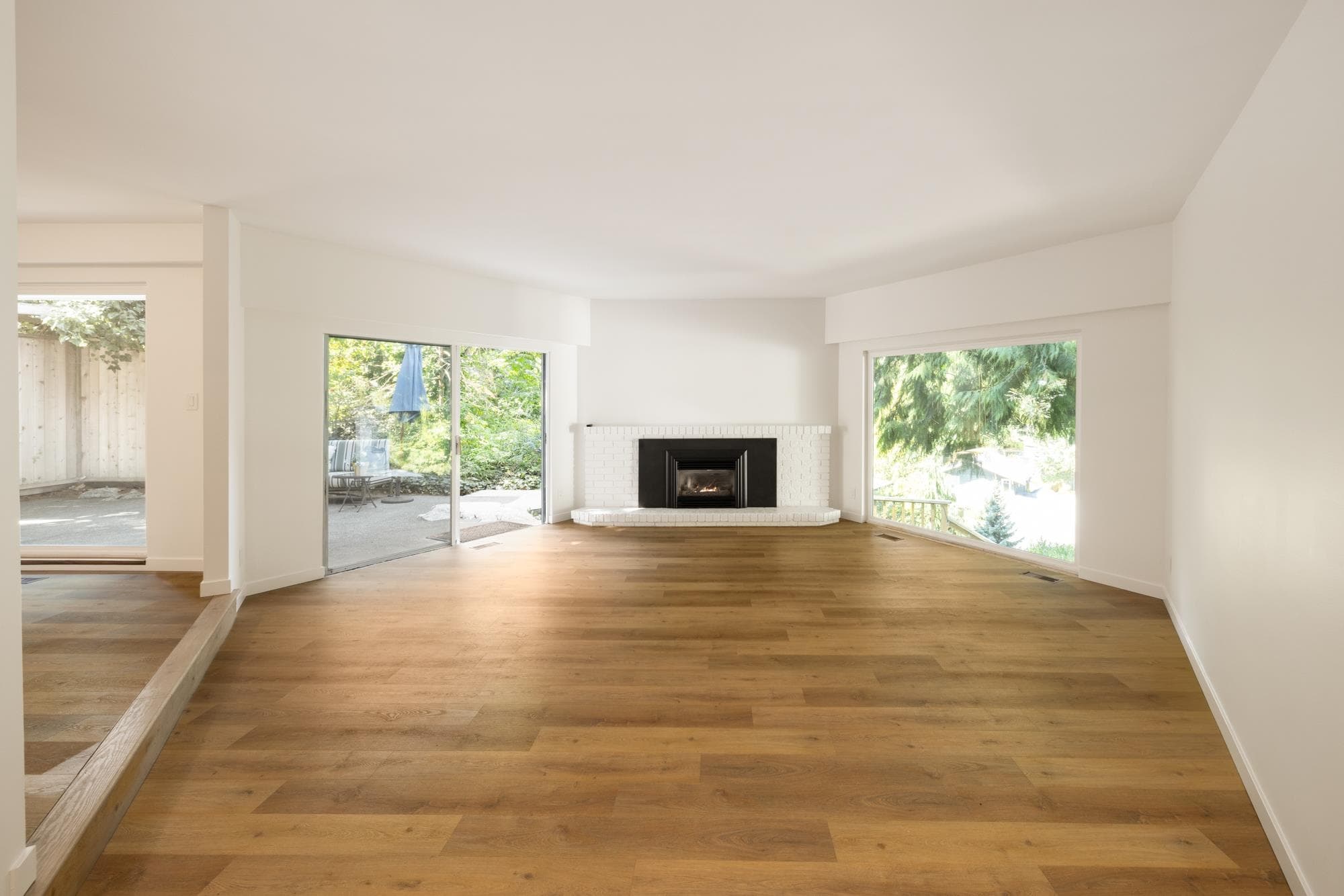 5733 Bluebell Drive, West Vancouver, V7W 1T2 — photo 5