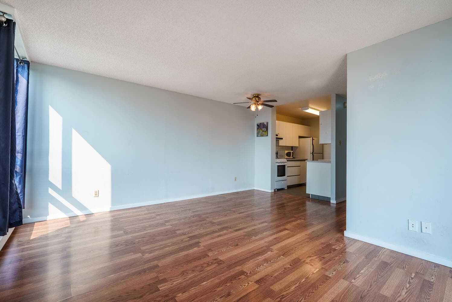 403 - 4105 Imperial Street, Burnaby, V5J 1A6 — photo 5