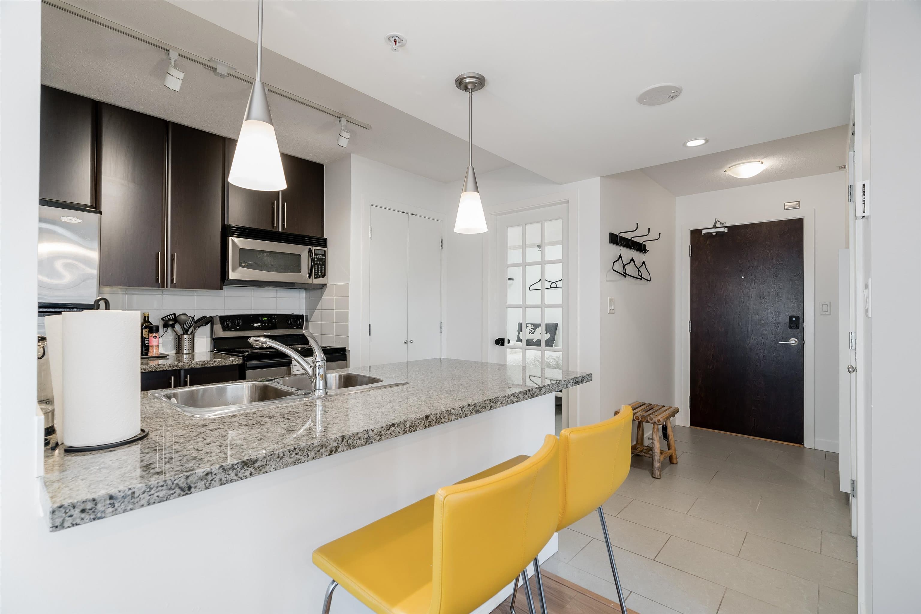 517 - 618 Abbott Street, Vancouver, V6B 0C1 — photo 5