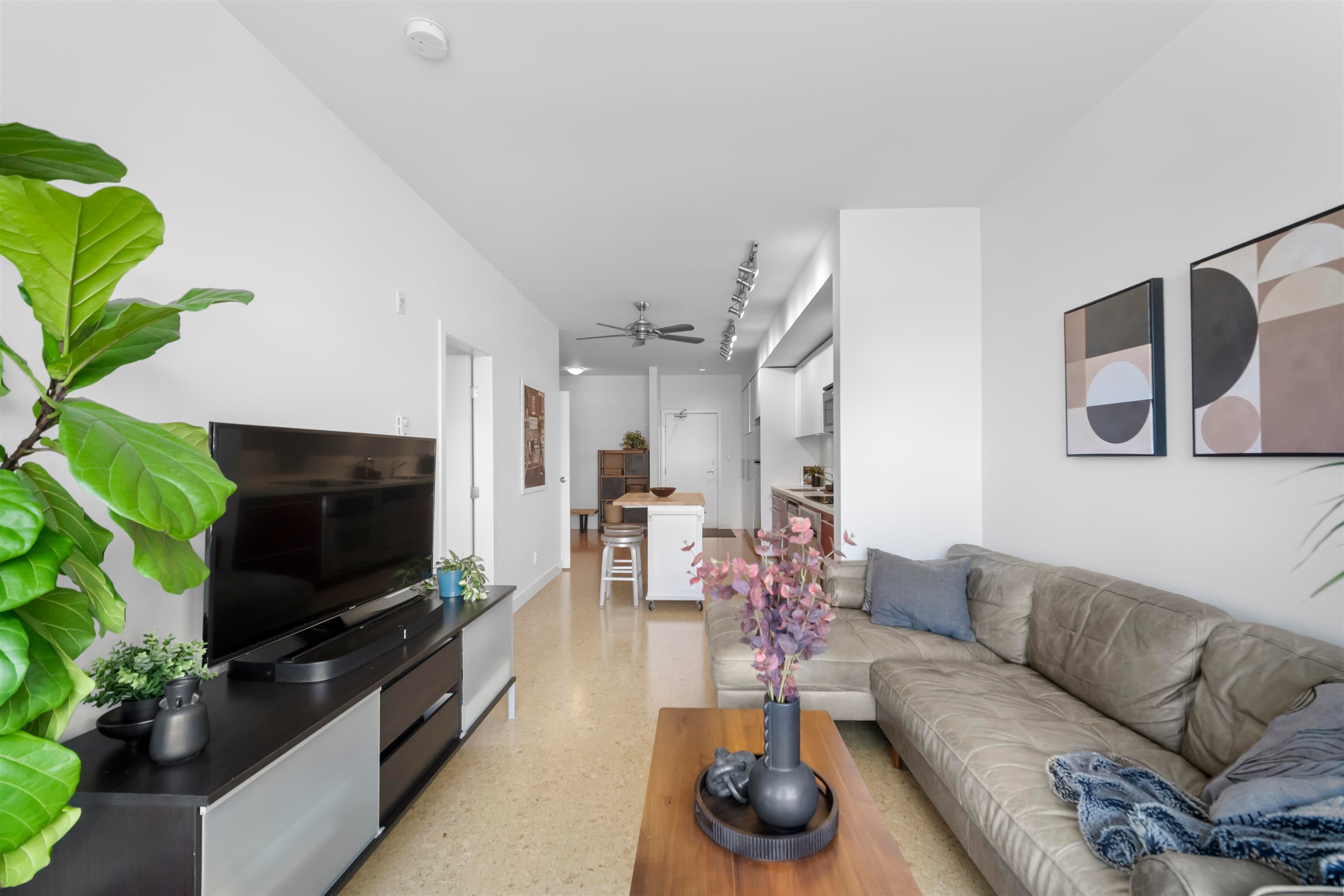 402 - 2828 Main Street, Vancouver, V5T 3G2 — photo 3
