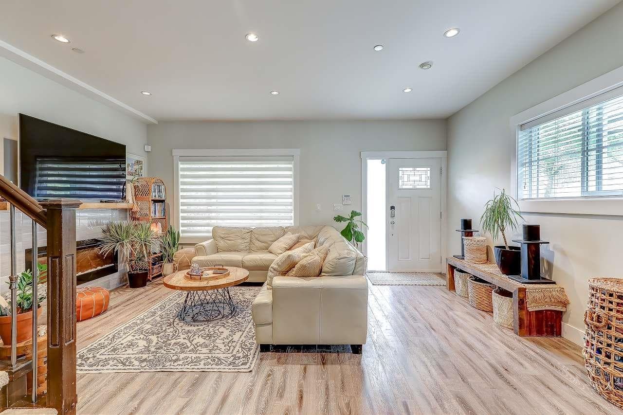 5606 Rhodes Street, Vancouver, V5R 3N9 — photo 3
