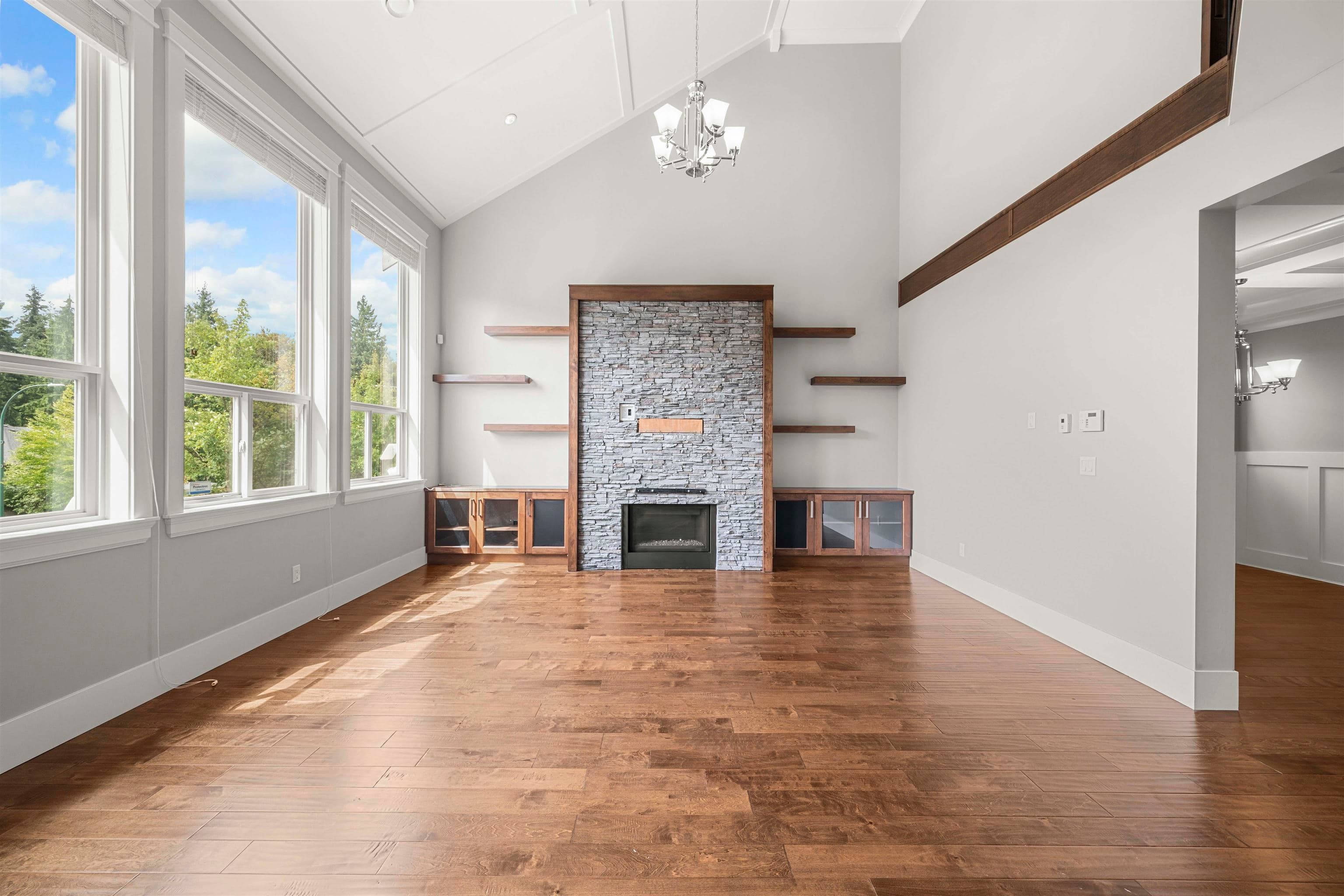 3344 Palisade Place, Coquitlam, V3E 0E2 — photo 3