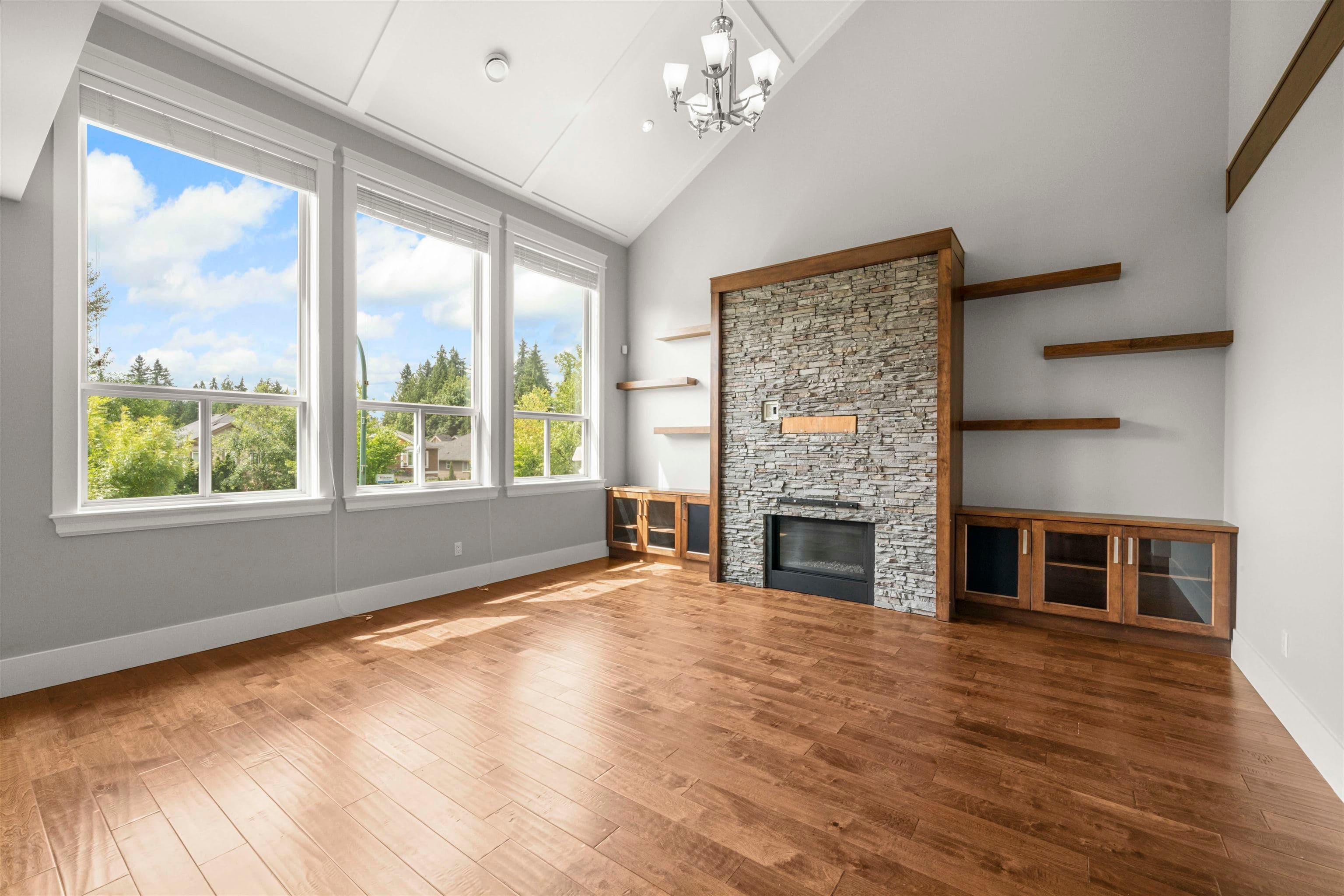 3344 Palisade Place, Coquitlam, V3E 0E2 — photo 4