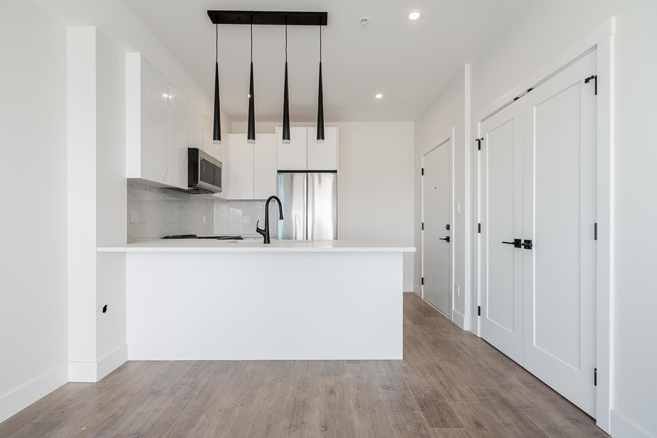 502 - 185 175a Street, Surrey, V0V 0V0 — photo 4