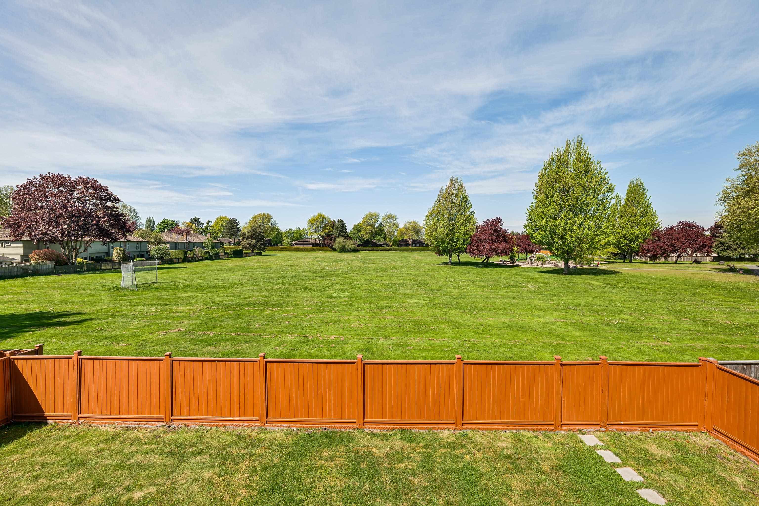 8511 Sierpina Drive, Richmond, V7A 4M8 — photo 2