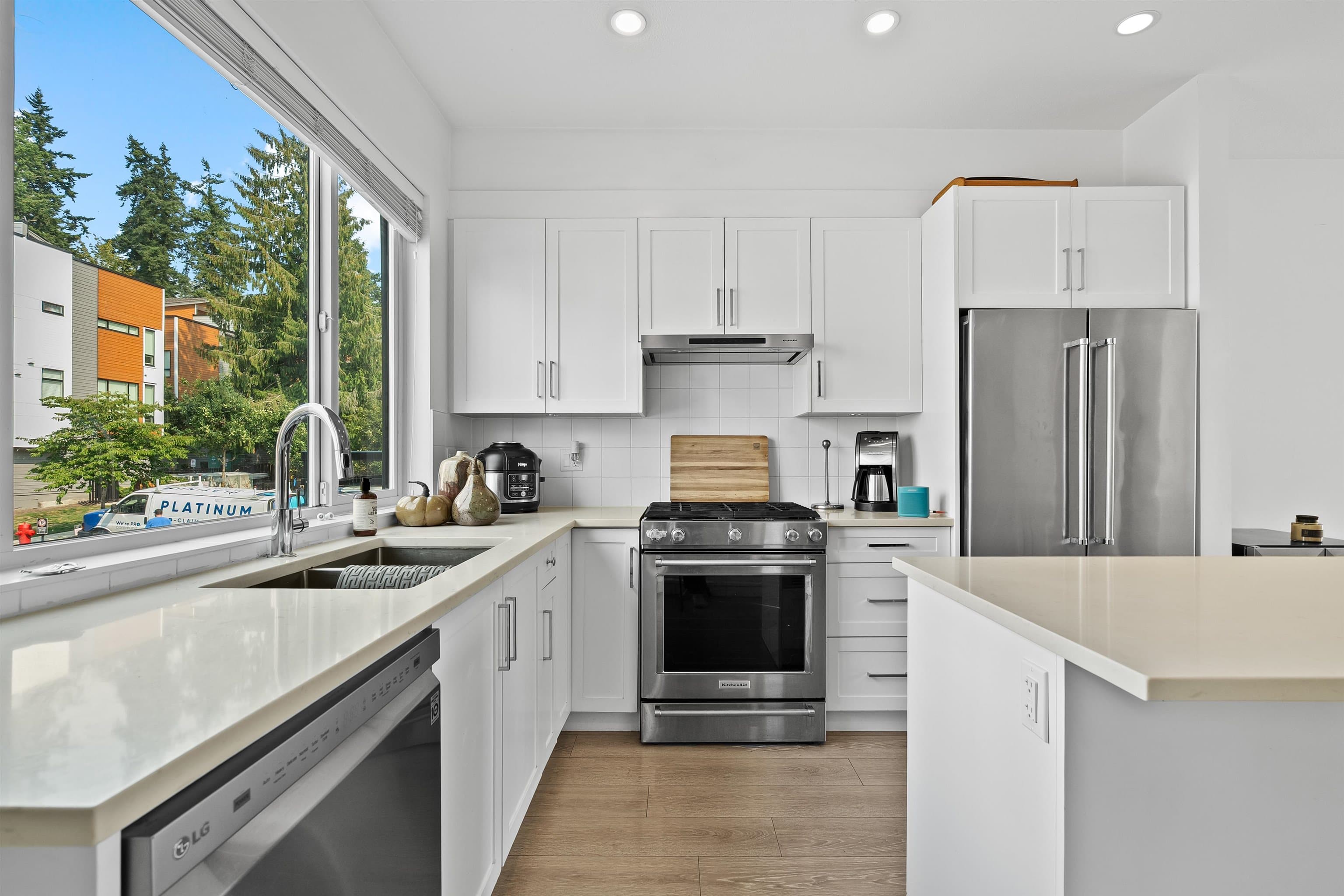 8 - 16433 19th Avenue, Surrey, V4A 9M5 — photo 4