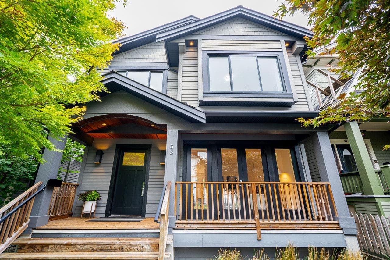 33 E 22nd Avenue, Vancouver
