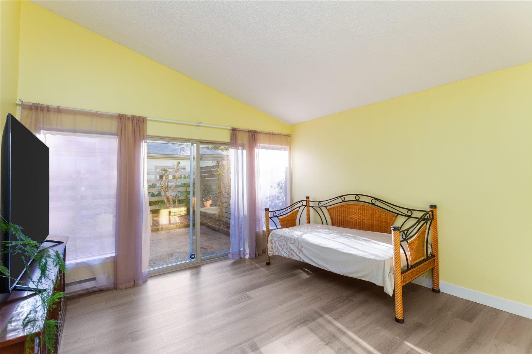 7361 Liard Place, Vancouver, V5S 4A3 — photo 5