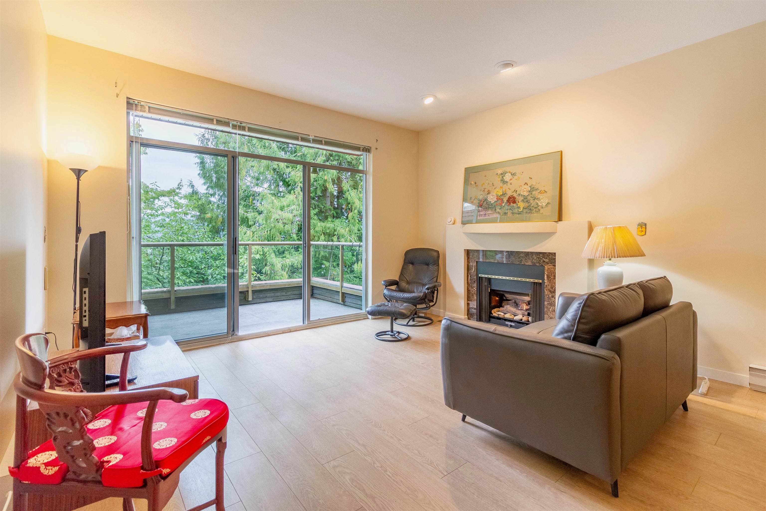 306 - 4951 Sanders Street, Burnaby, V5H 1S8 — photo 2